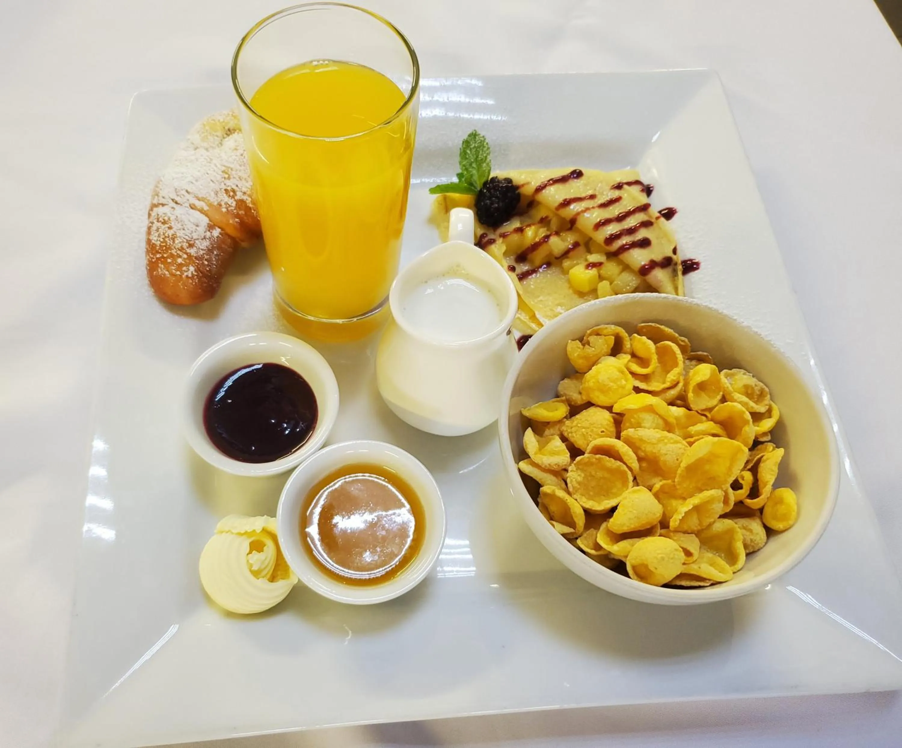 Breakfast in Congress Hotel Verhovina