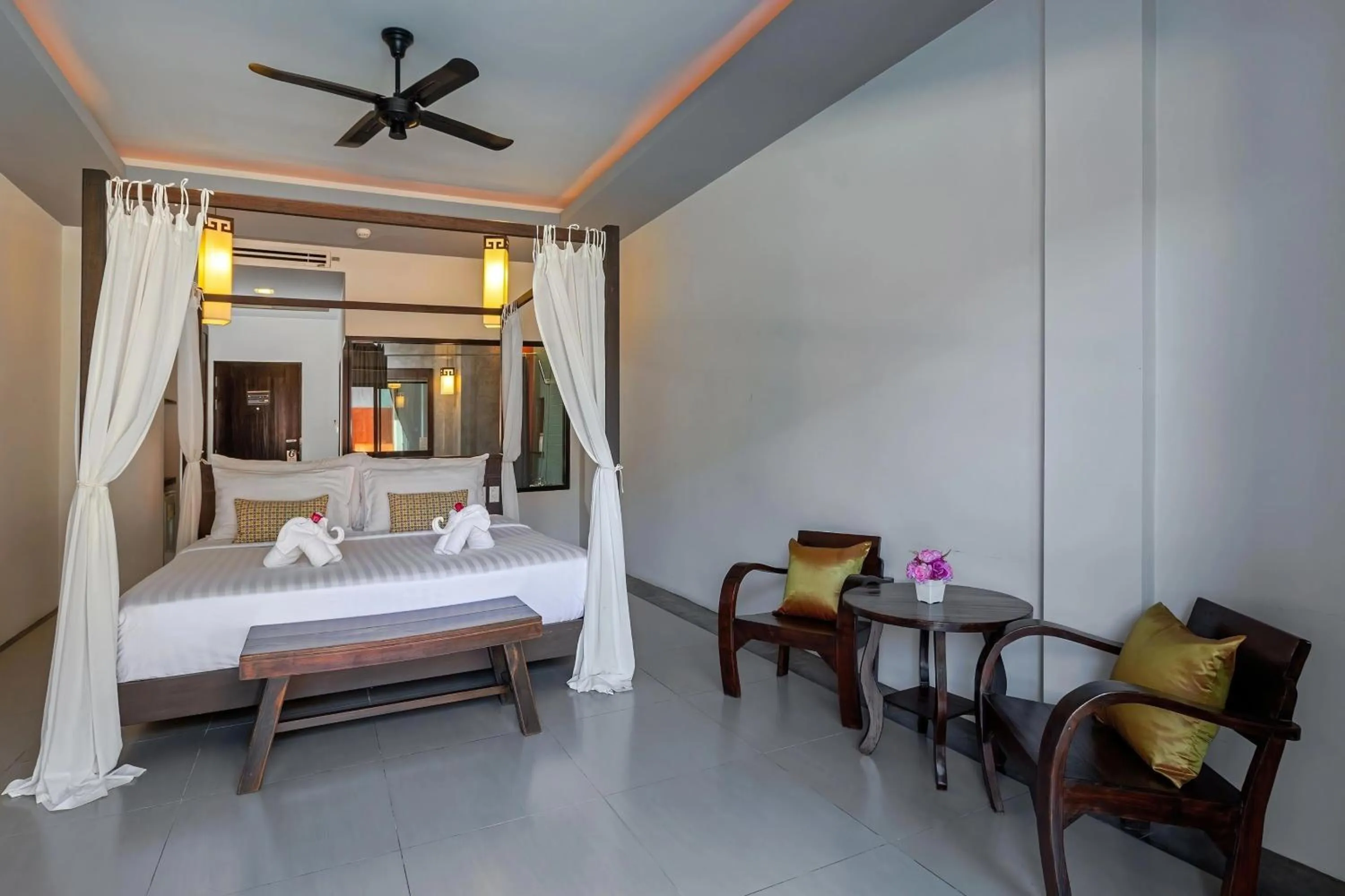 Photo of the whole room, Bed in Phuketa Hotel Phuket Town