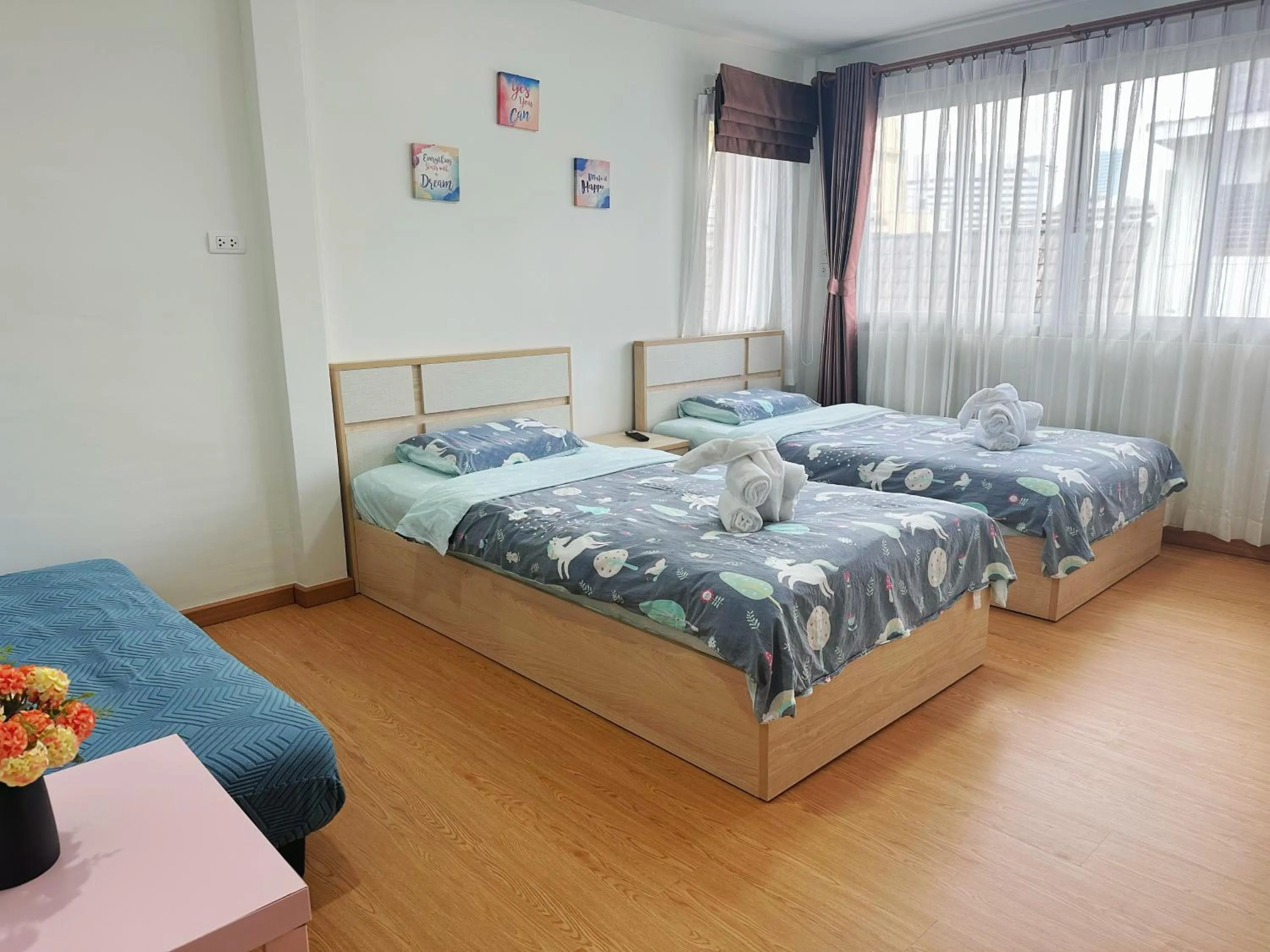 Photo of the whole room, Bed in TD Bangkok