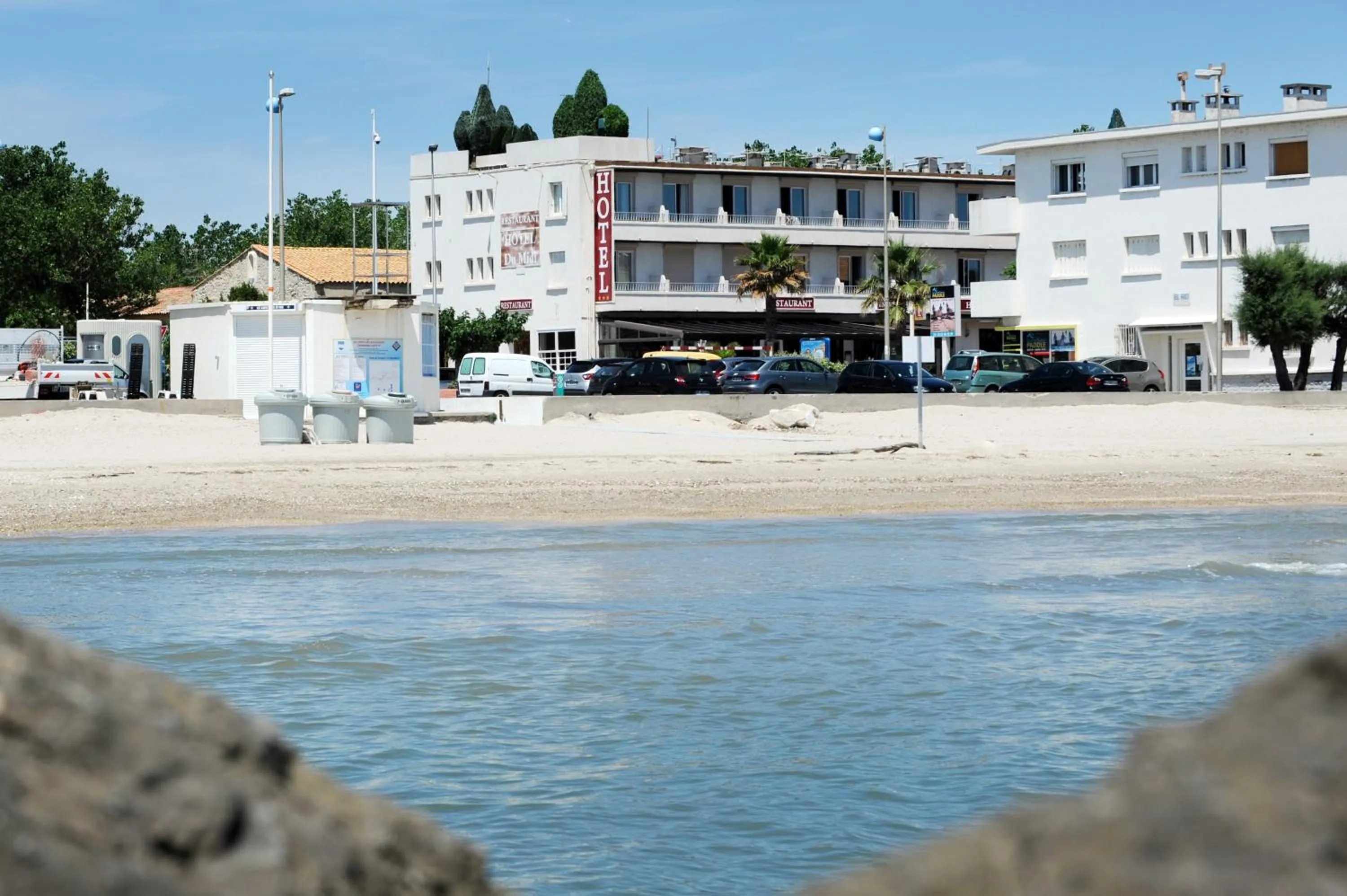 Property building in Hôtel du Midi Plage