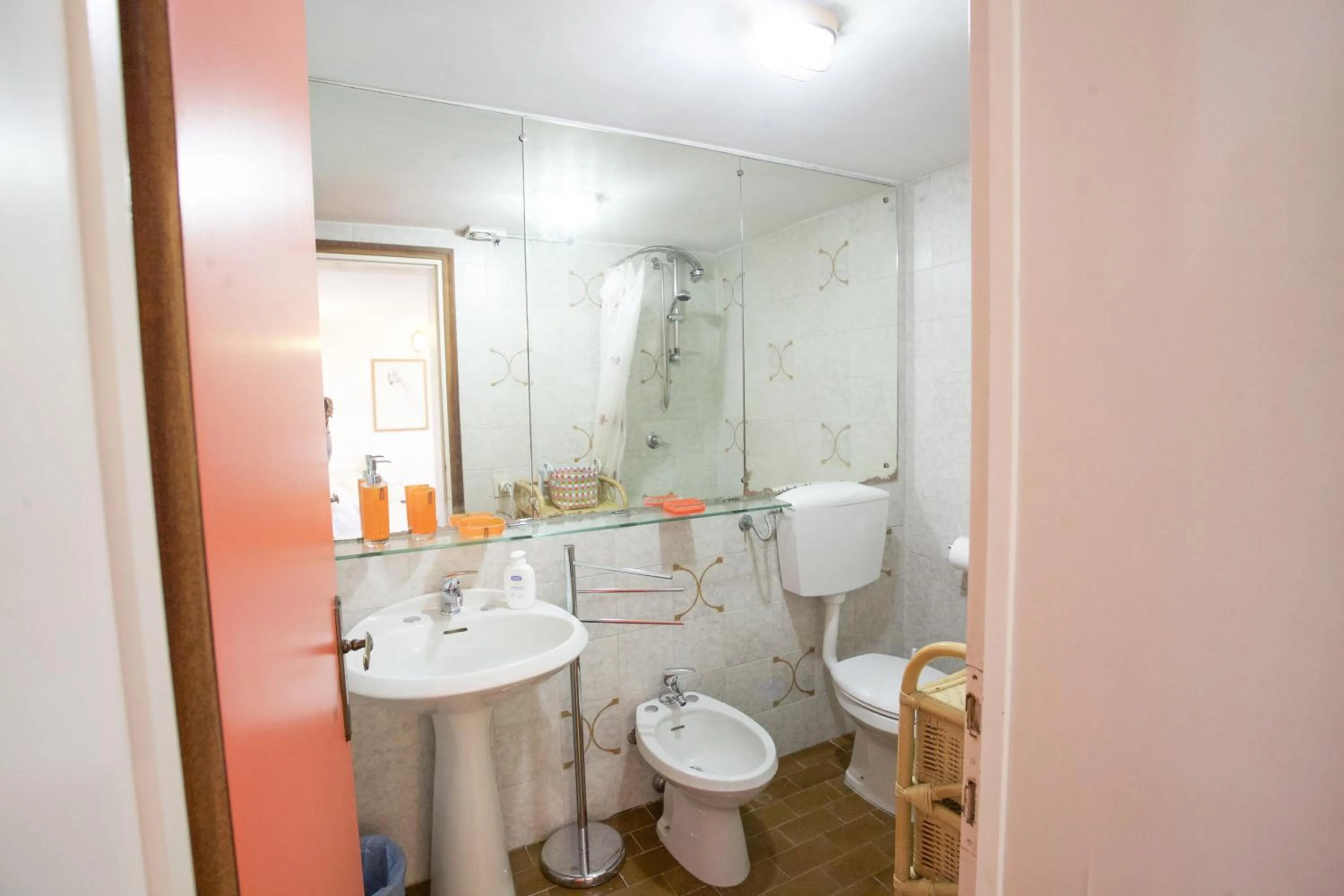 Bathroom in Villino Lacona