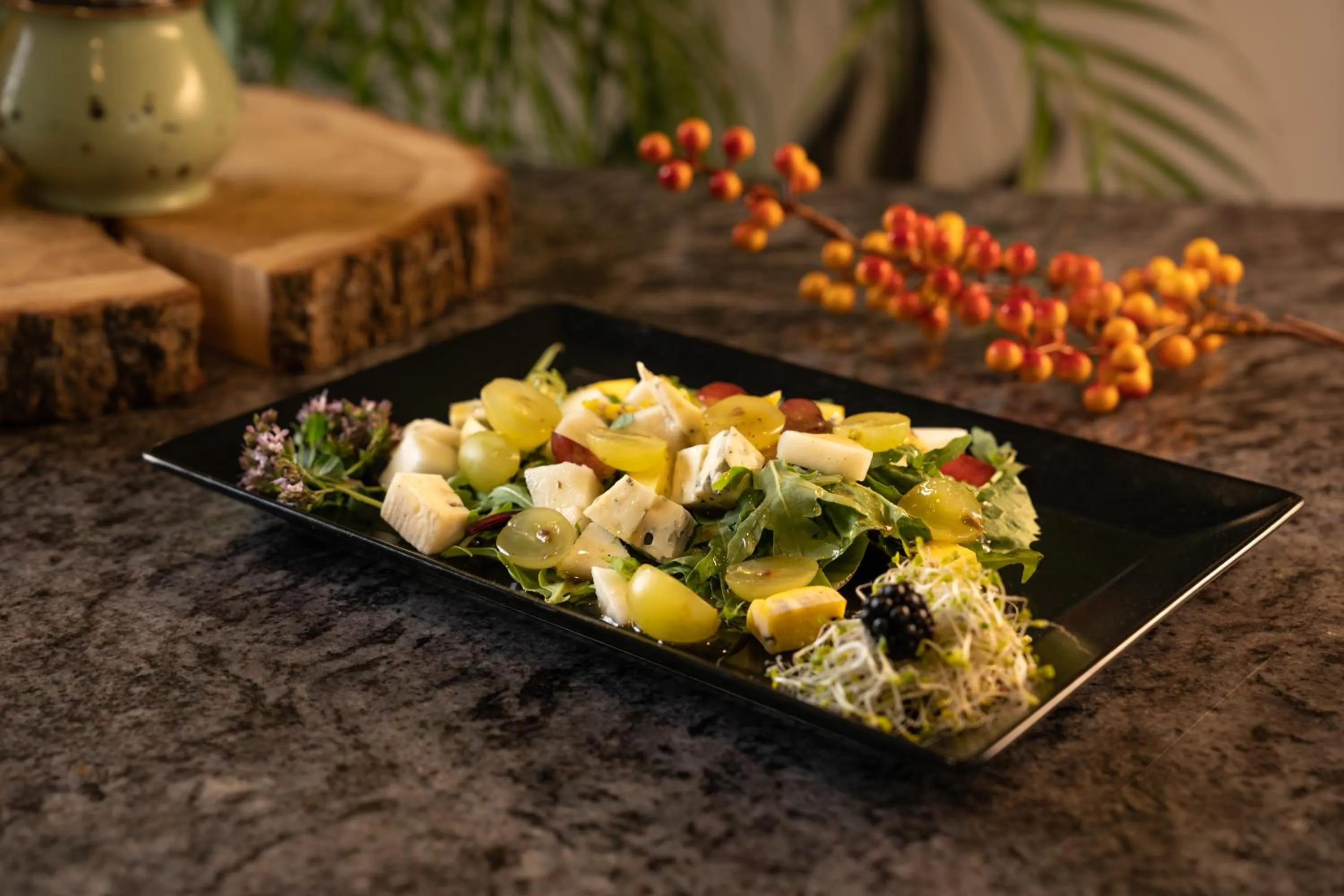 Hotel - Restauracja "SŁONECZNA"