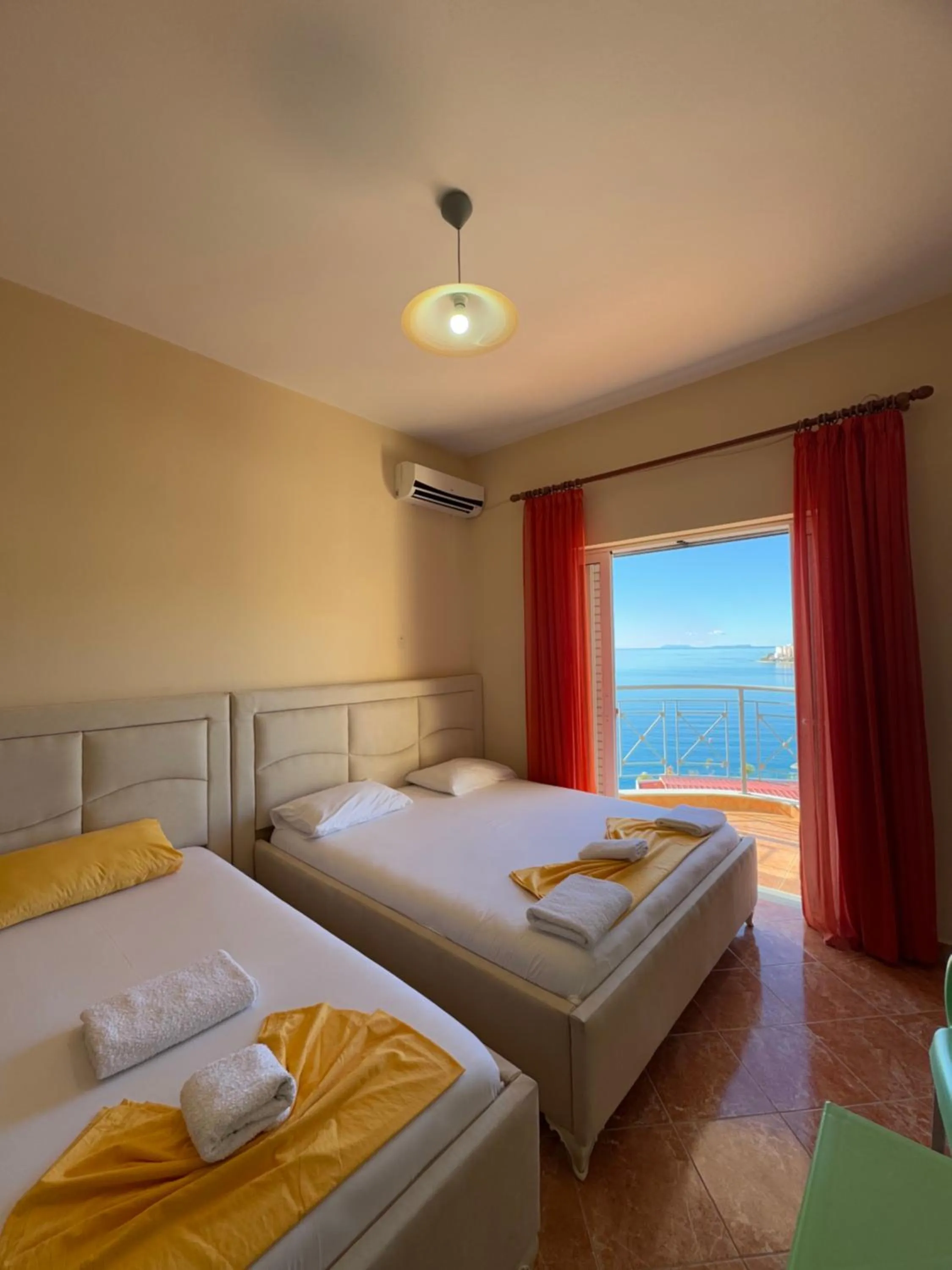 Bed in Unico ApartHotel