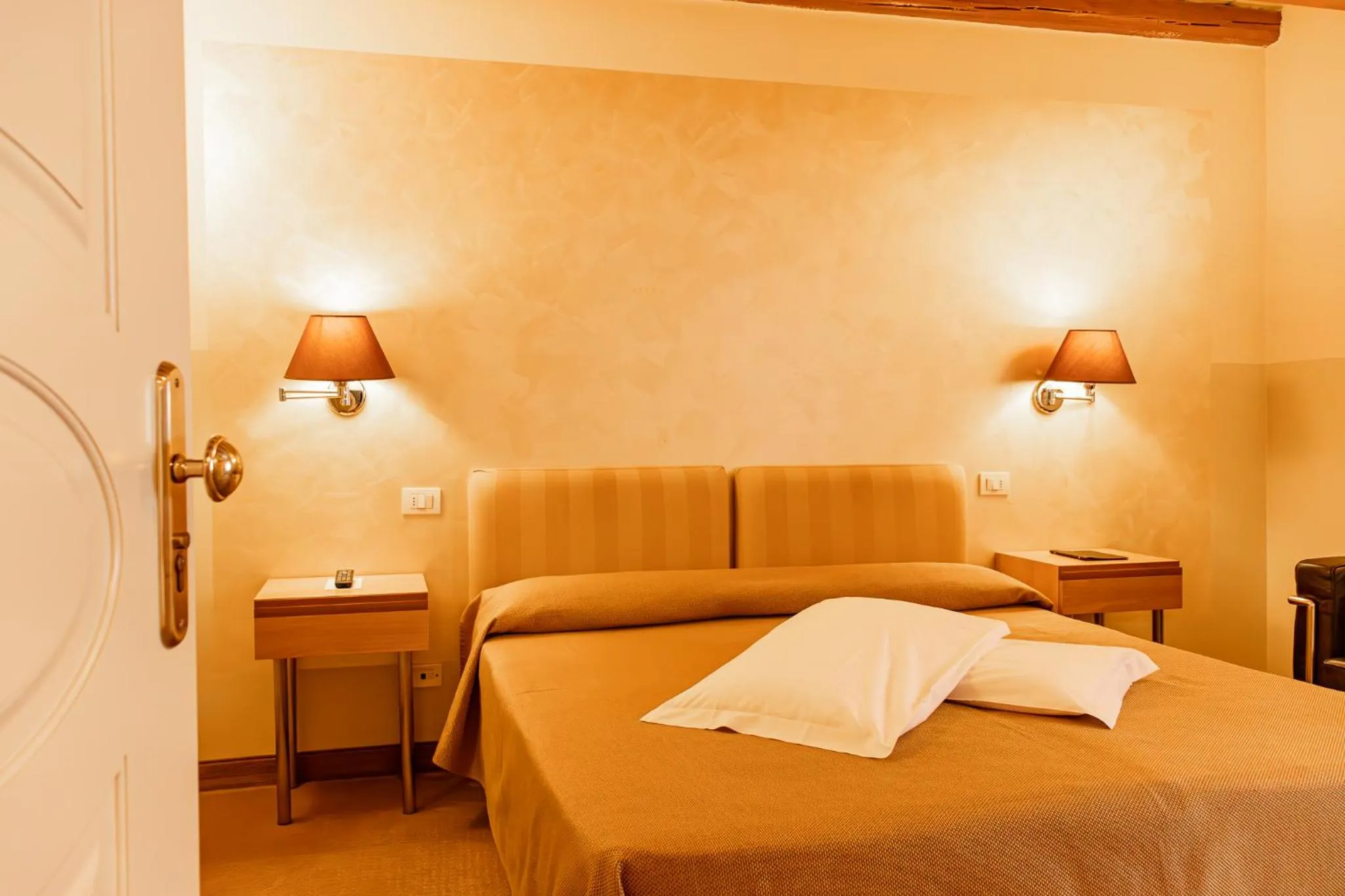 Photo of the whole room, Bed in Hotel Dependance Silvestro