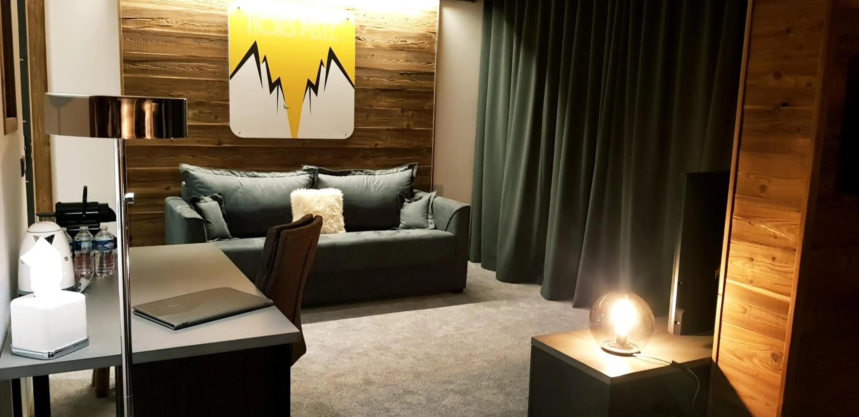 Family in Chalet Marano Restaurant & Spa