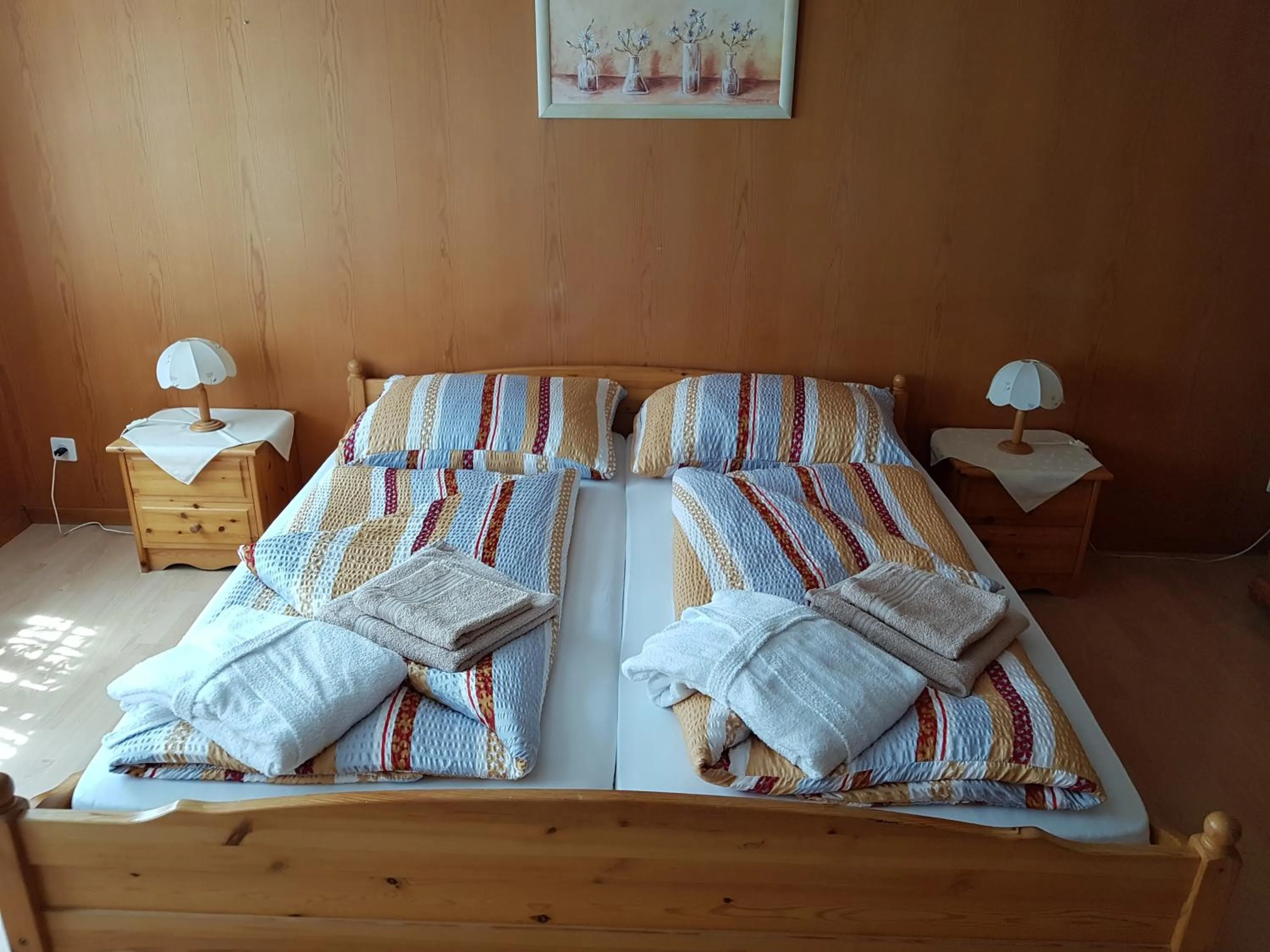 Bed in Hotel-Restaurant-Linde
