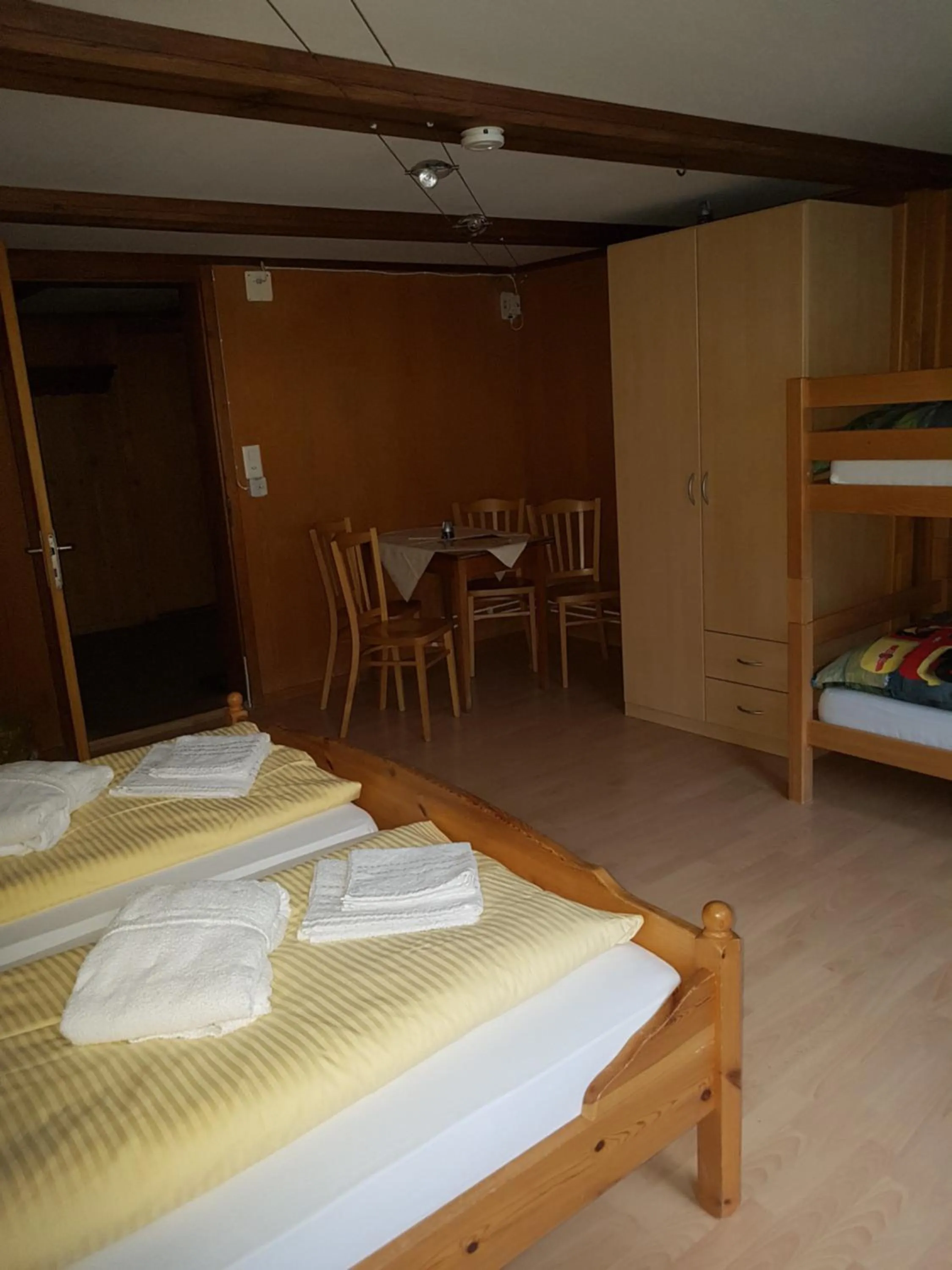 Bed in Hotel-Restaurant-Linde