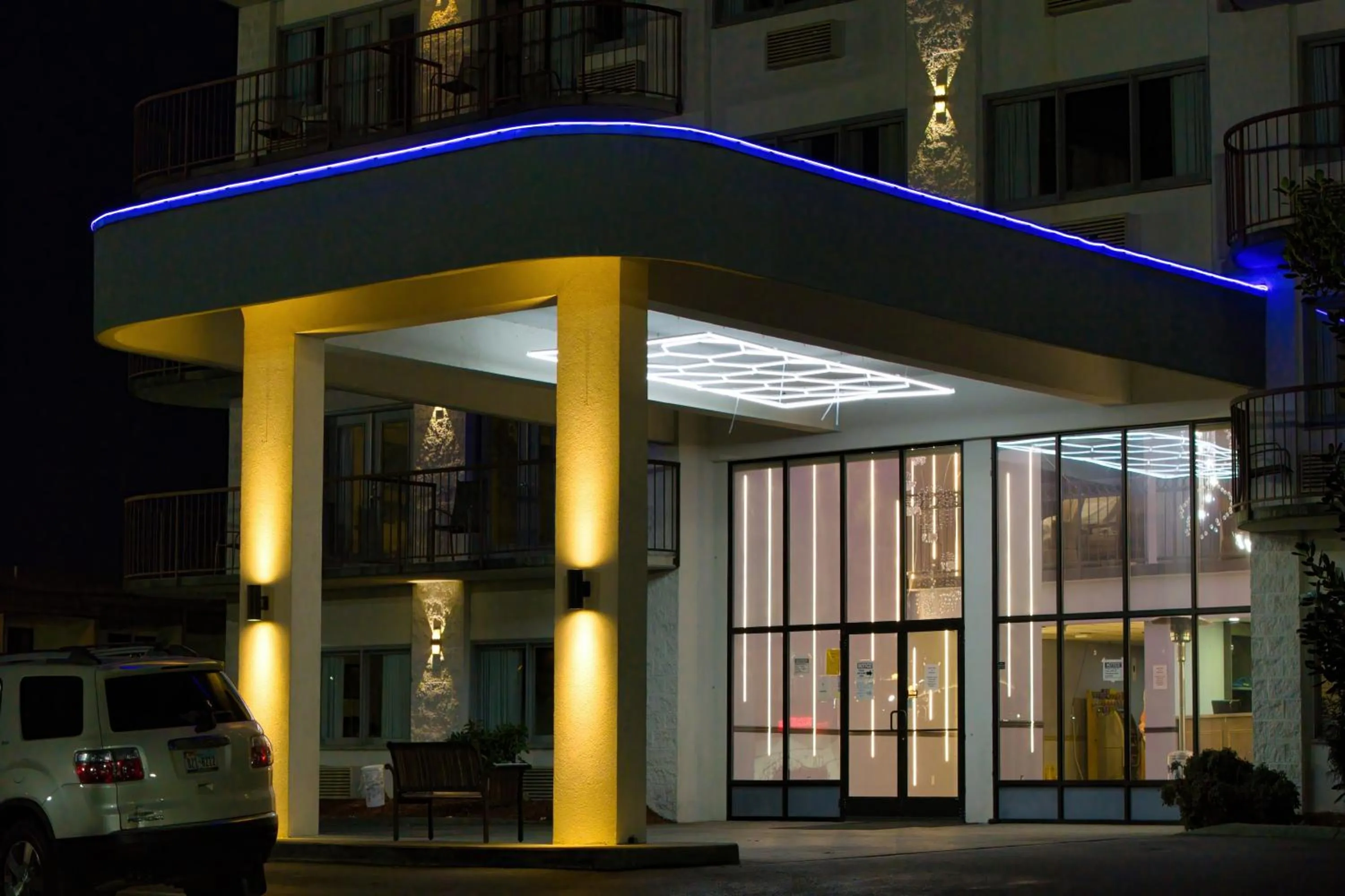 Property building in Park Tower Inn