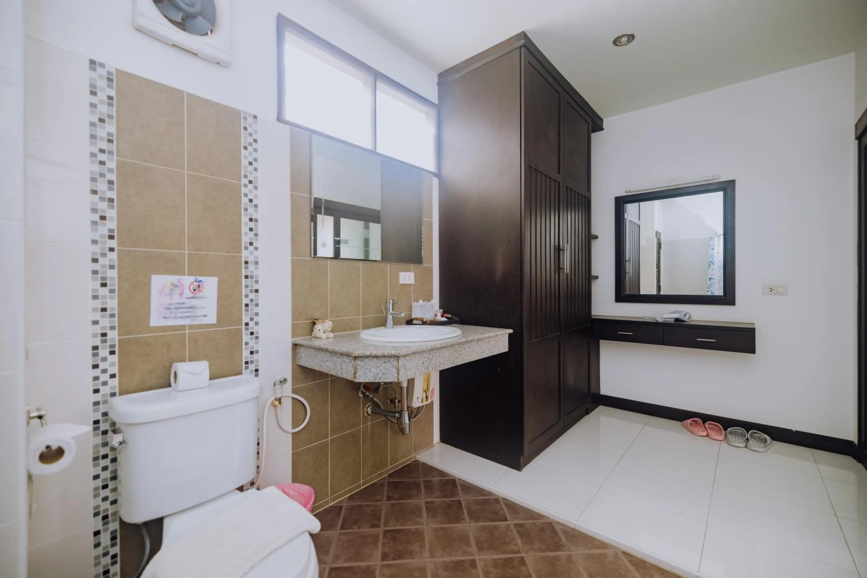 Phuket Monaburi Boutique Hotel