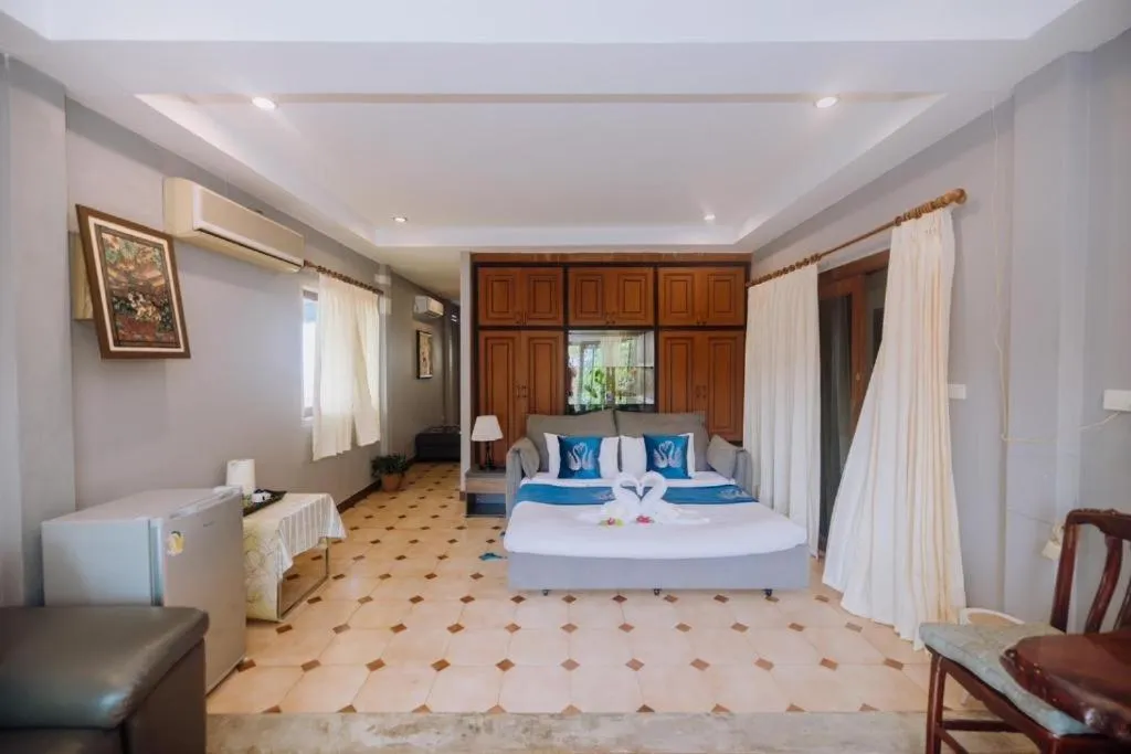 Bed in Phuket Monaburi Boutique Hotel