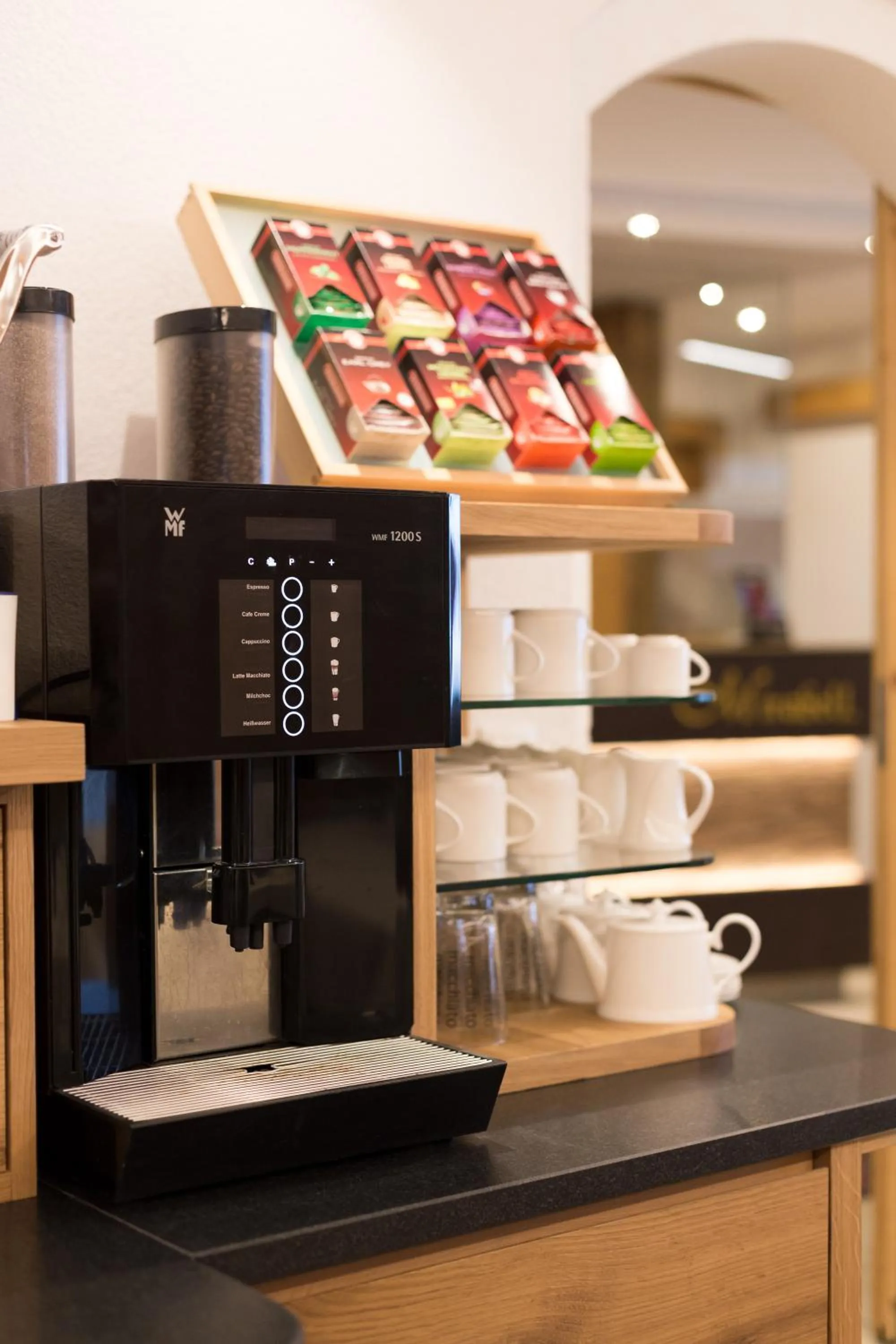 Breakfast in Hotel Garni Mirabell