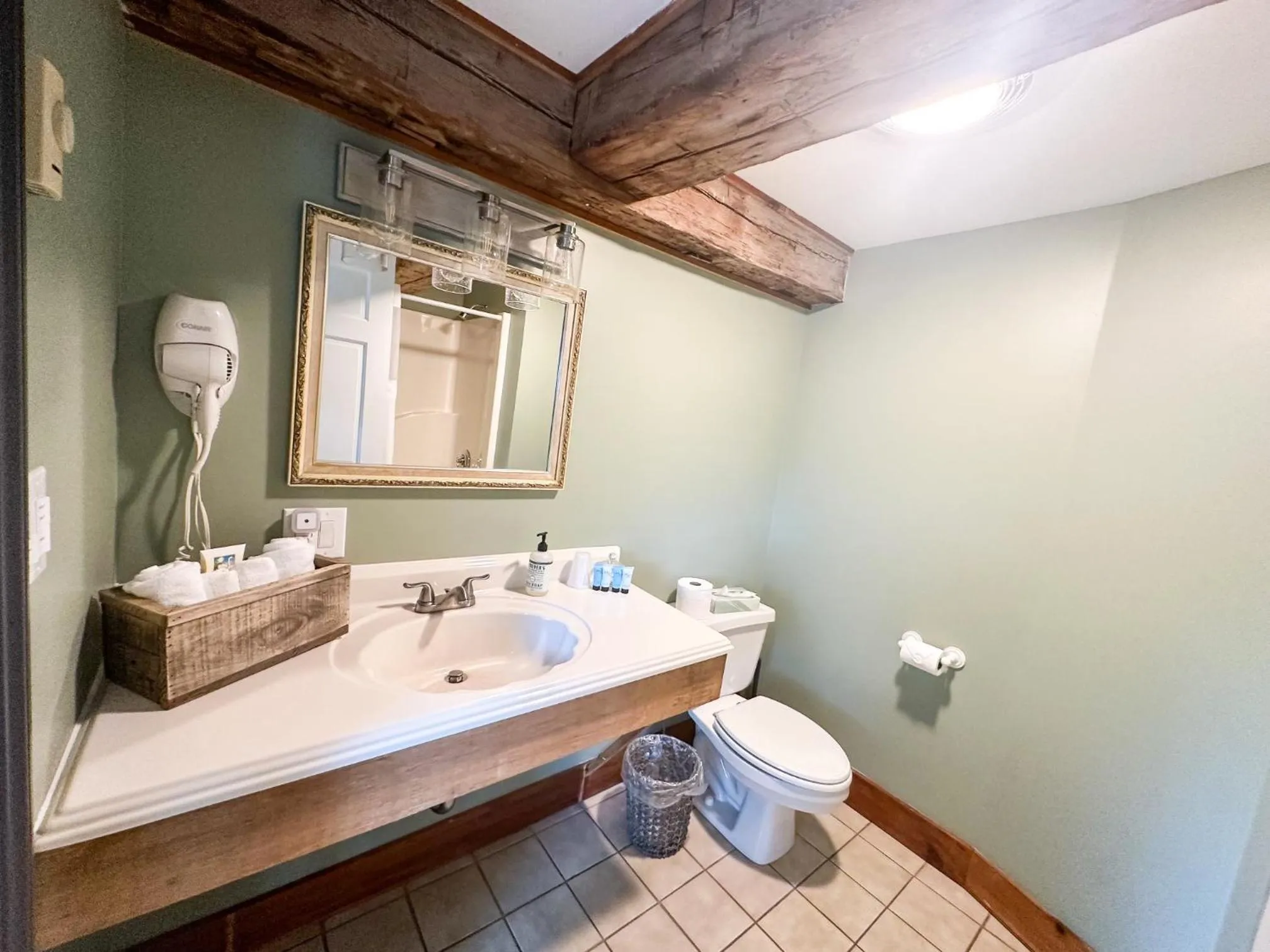 Bathroom in The Black Walnut Inn