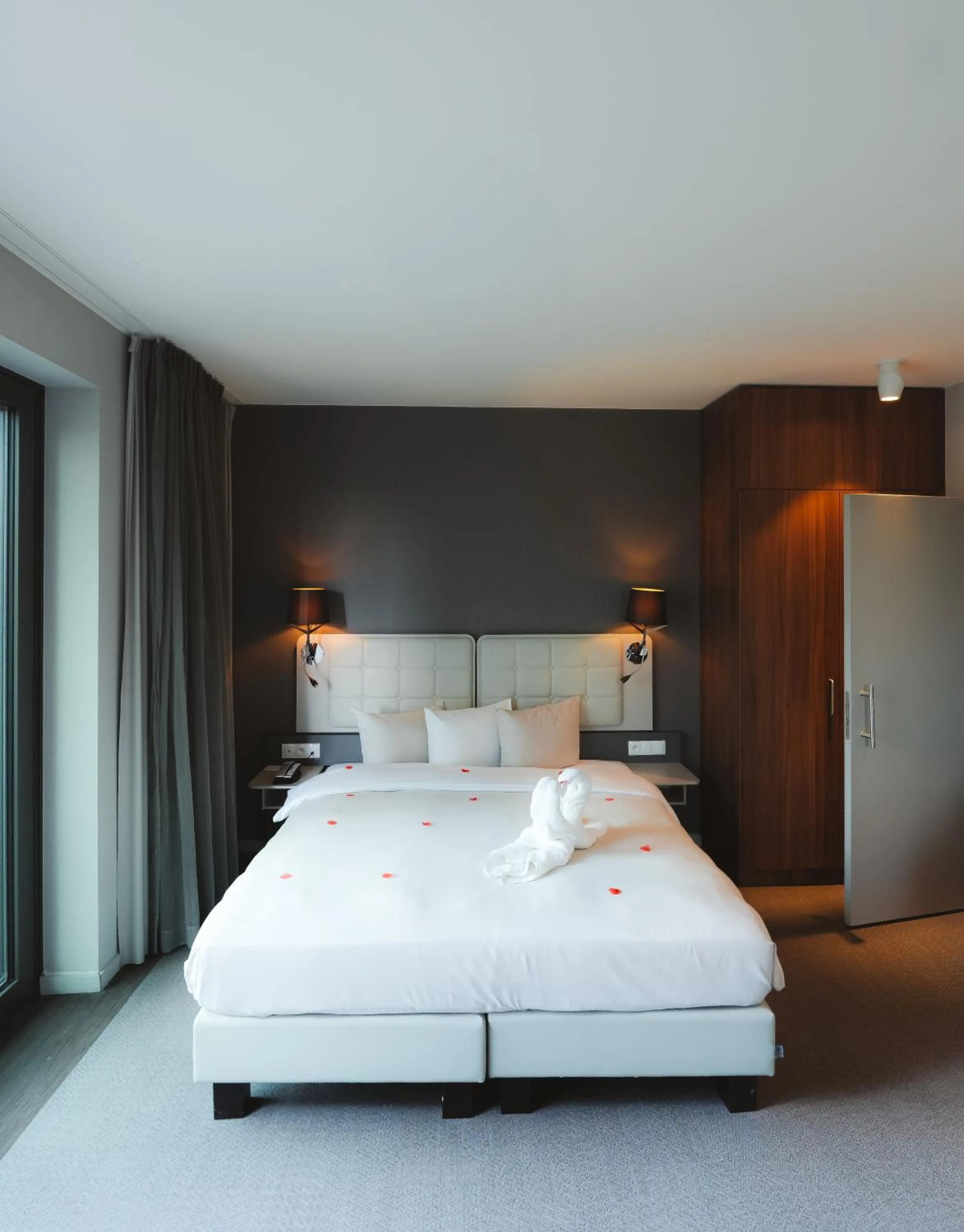 Bedroom, Bed in Martin's All Suites