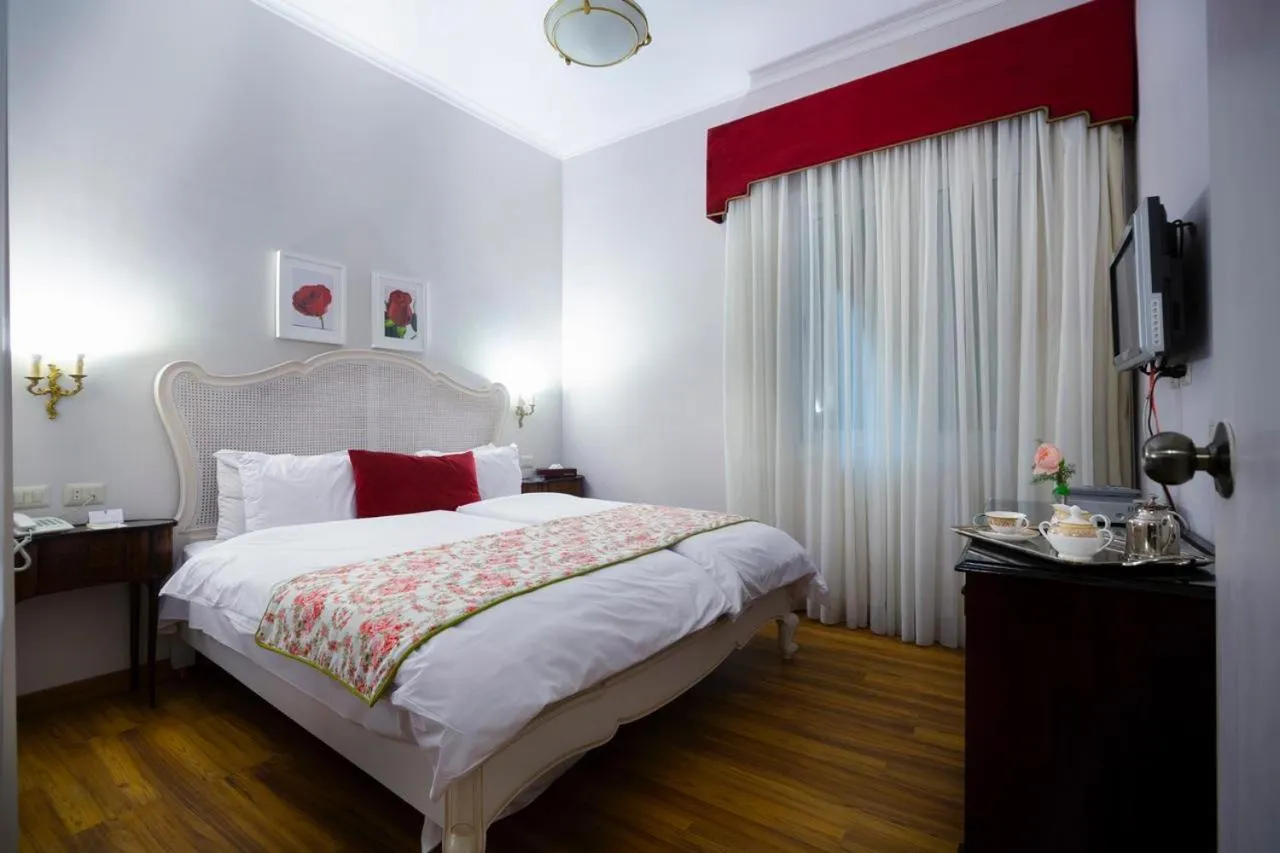 Bed in San Giovanni Stanly Hotel