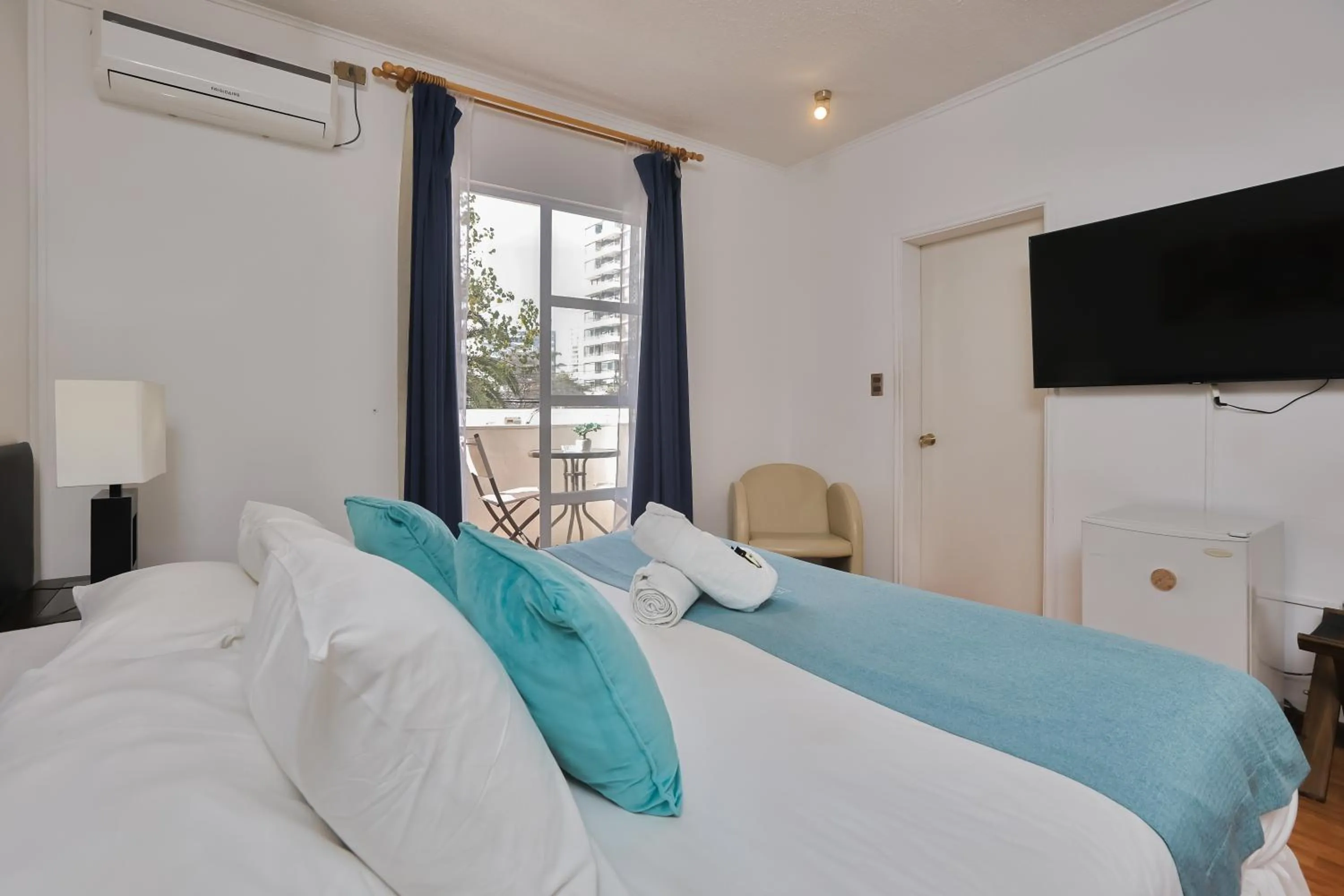 Balcony/Terrace, Bed in Hotel Boutique Trinidad