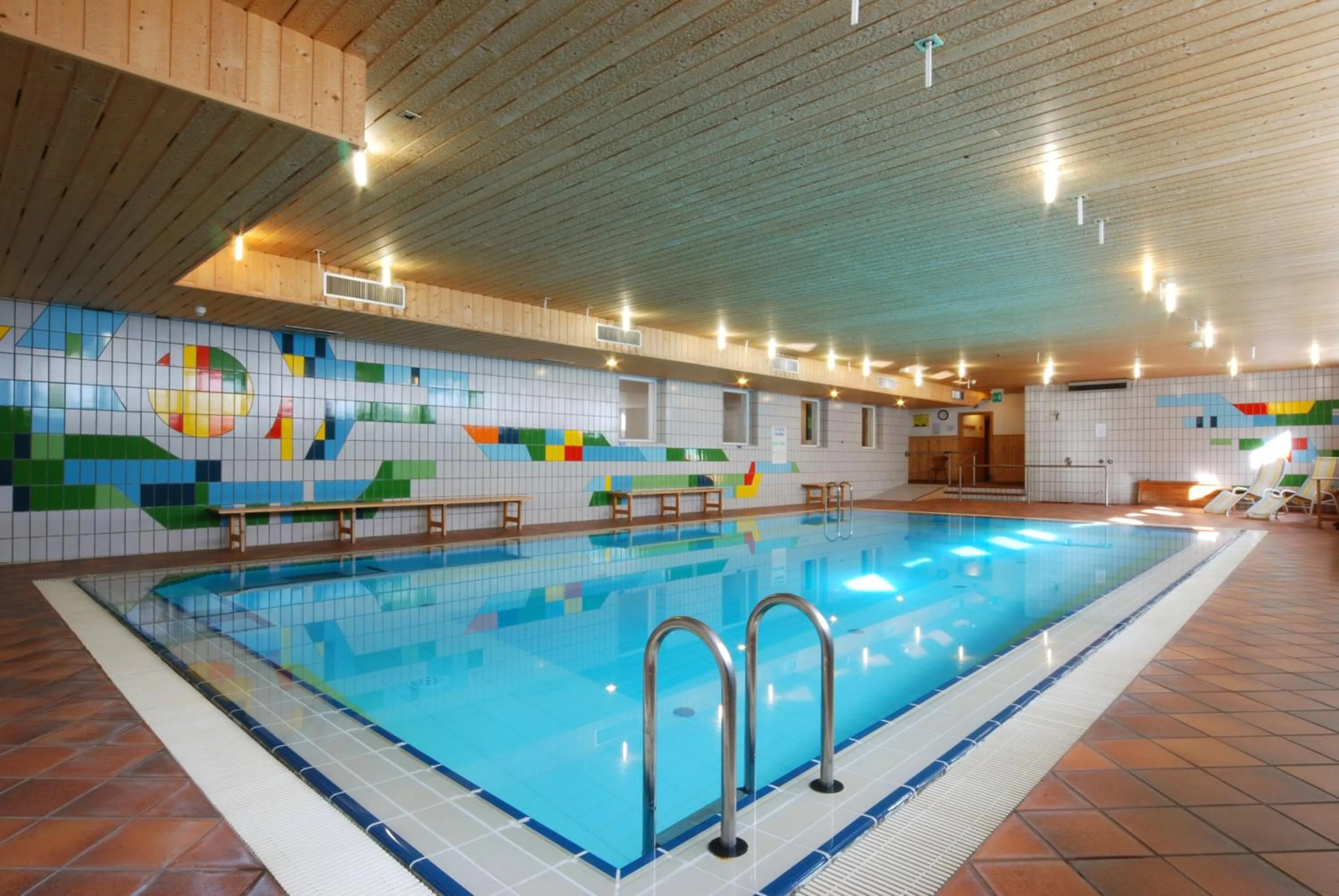 Swimming pool in Sport Hotel Pampeago