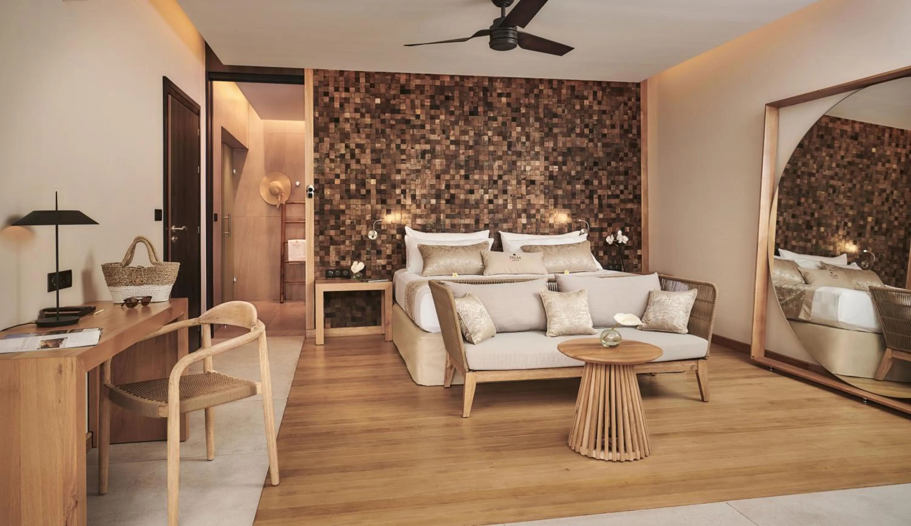 Bed in Palm Hotel & Spa