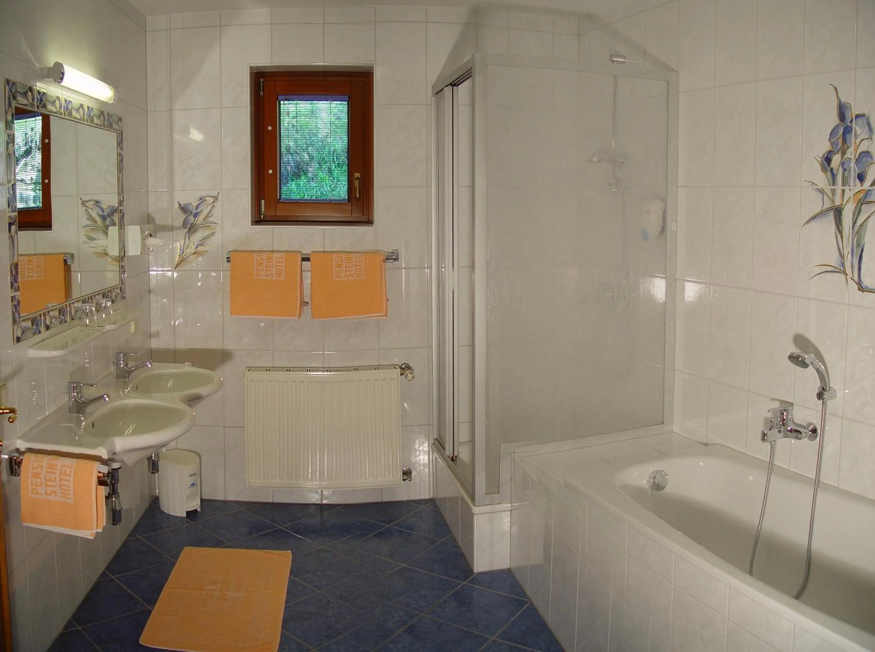 Bathroom in Pension & Appartement Steinwender