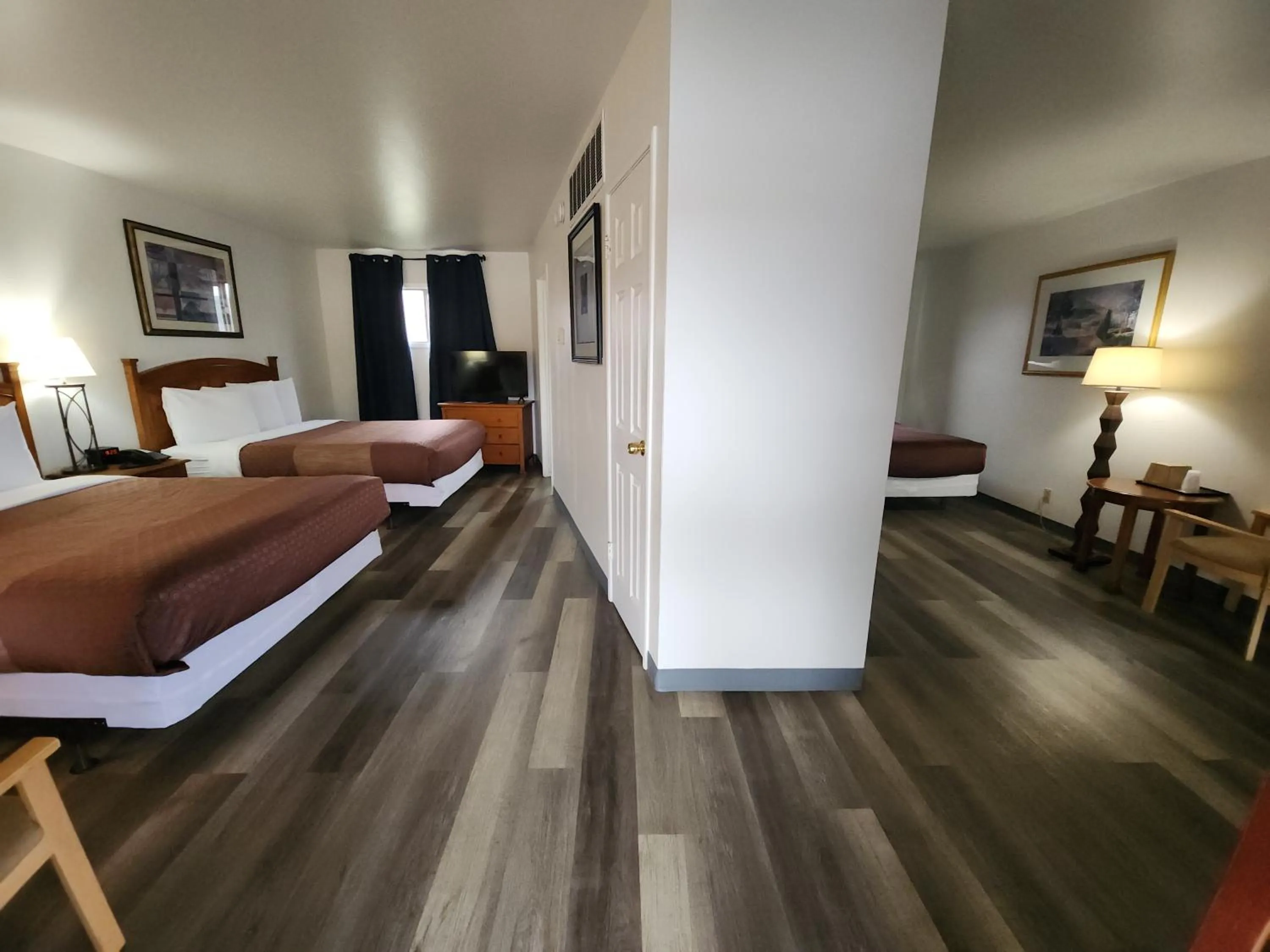 Bed in North Coast Inn