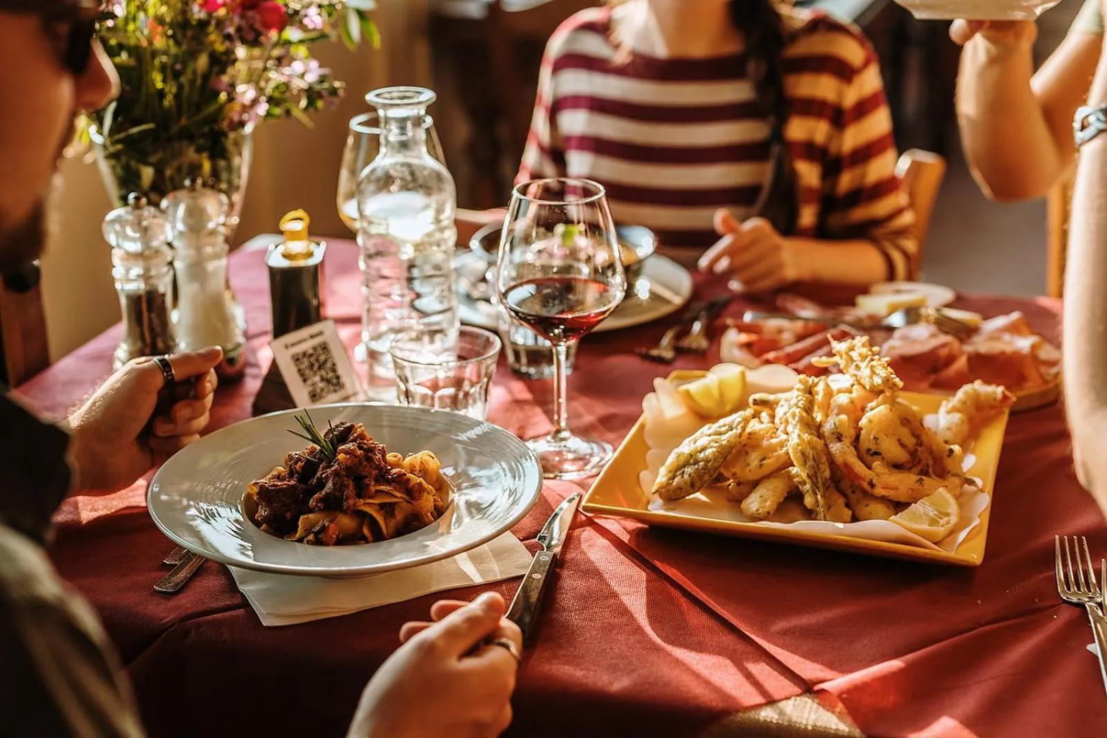 Restaurant/places to eat in Villa Di Sotto