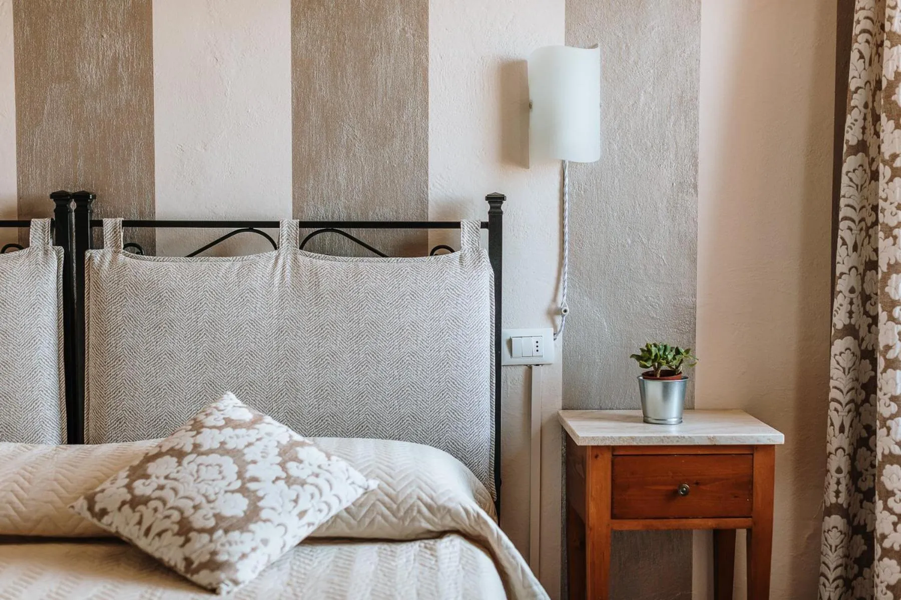 Bed in Villa Di Sotto