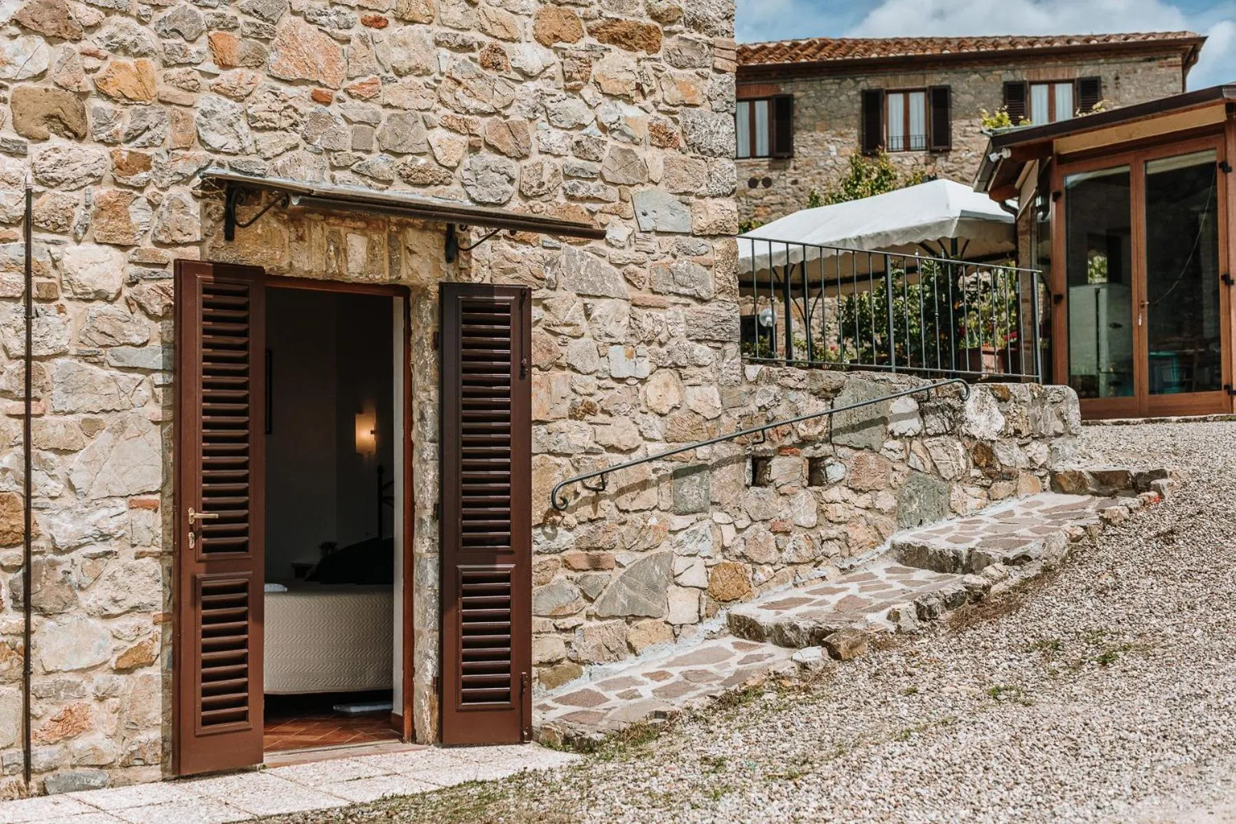 Property building in Villa Di Sotto