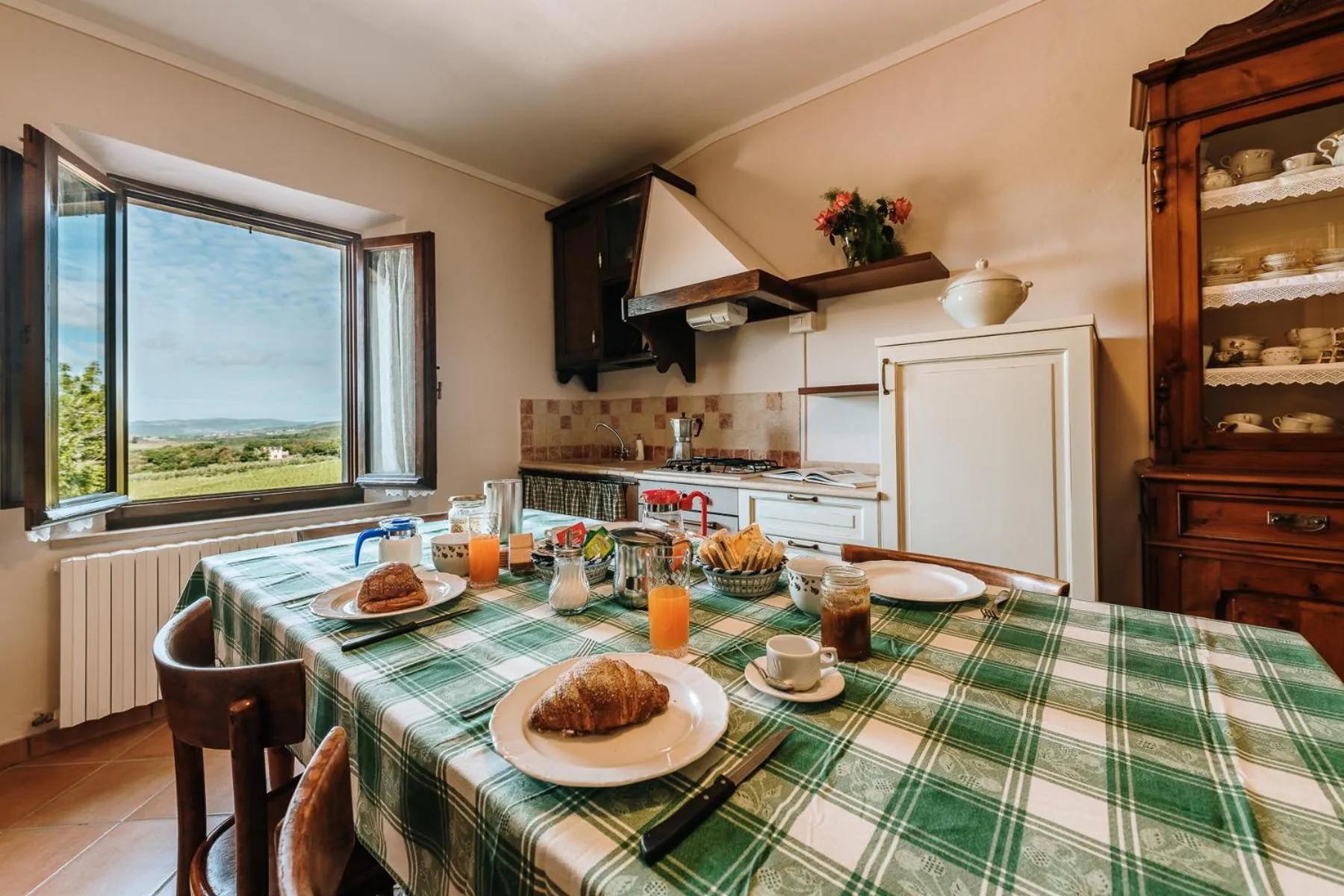 Dining area in Villa Di Sotto