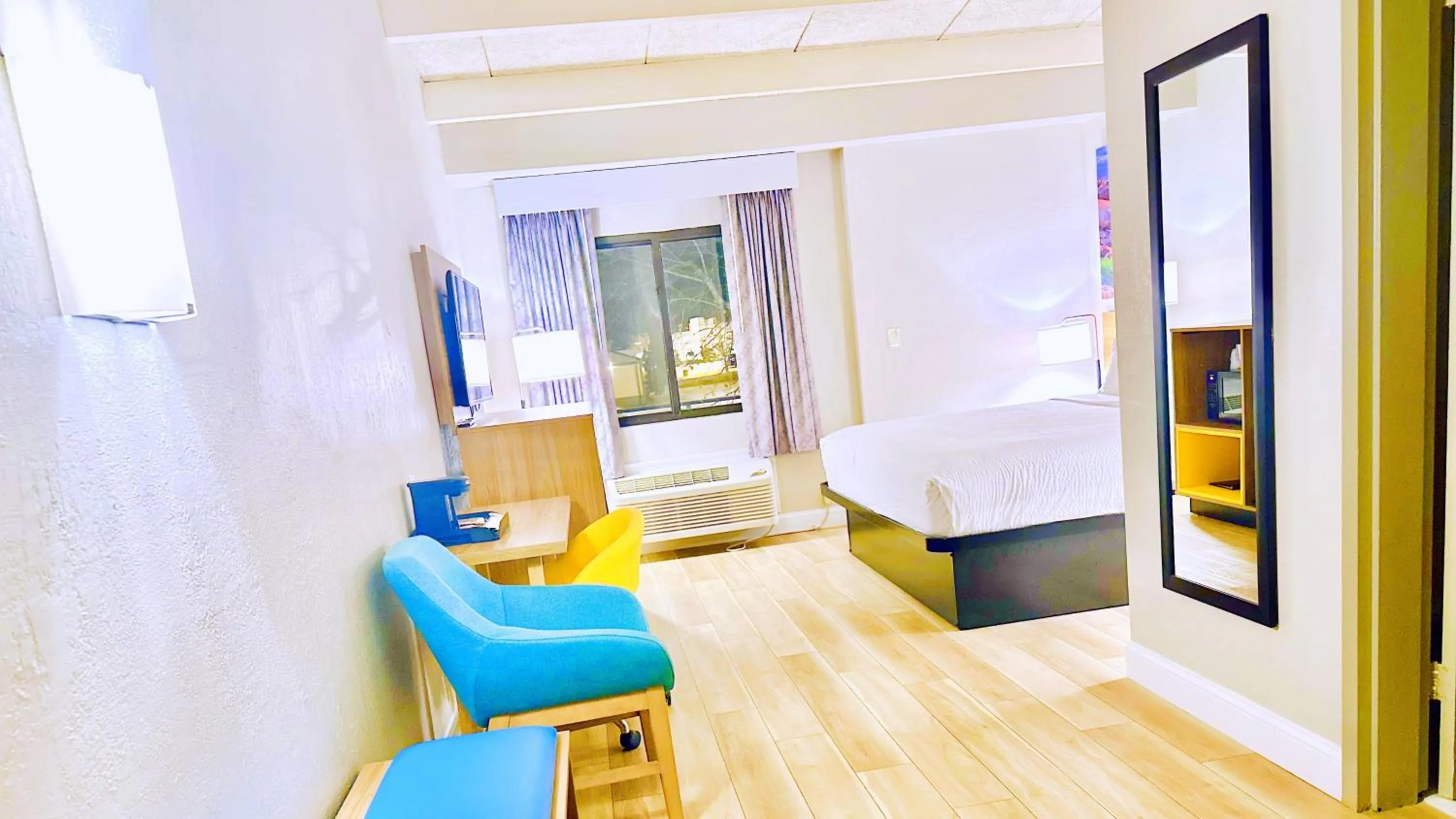 Bed in Days Inn by Wyndham Rutland/Killington Area