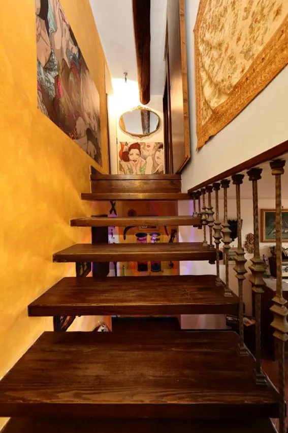 Property building in le stanze di mimi