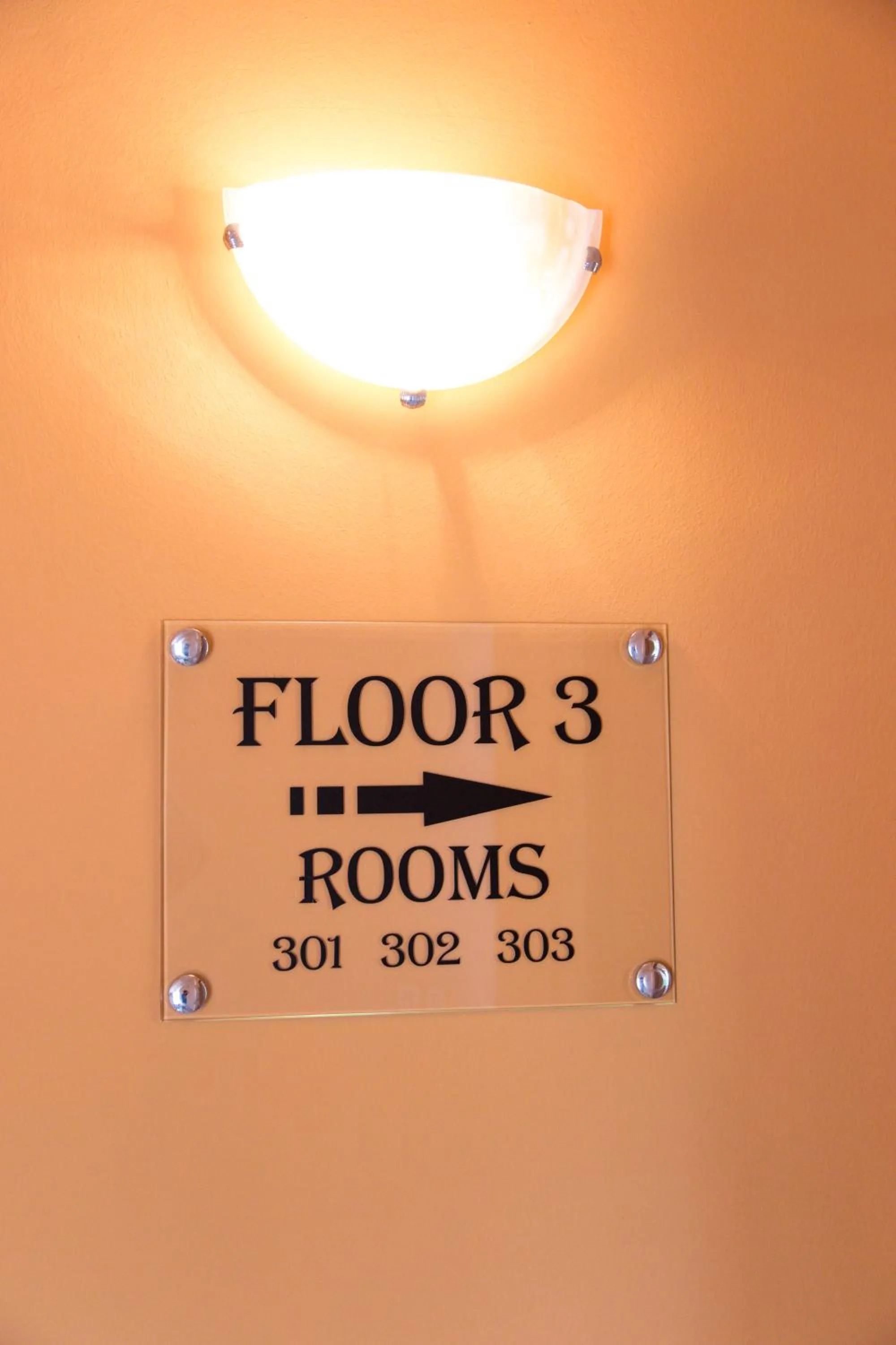 Floor plan in Hotel Pine