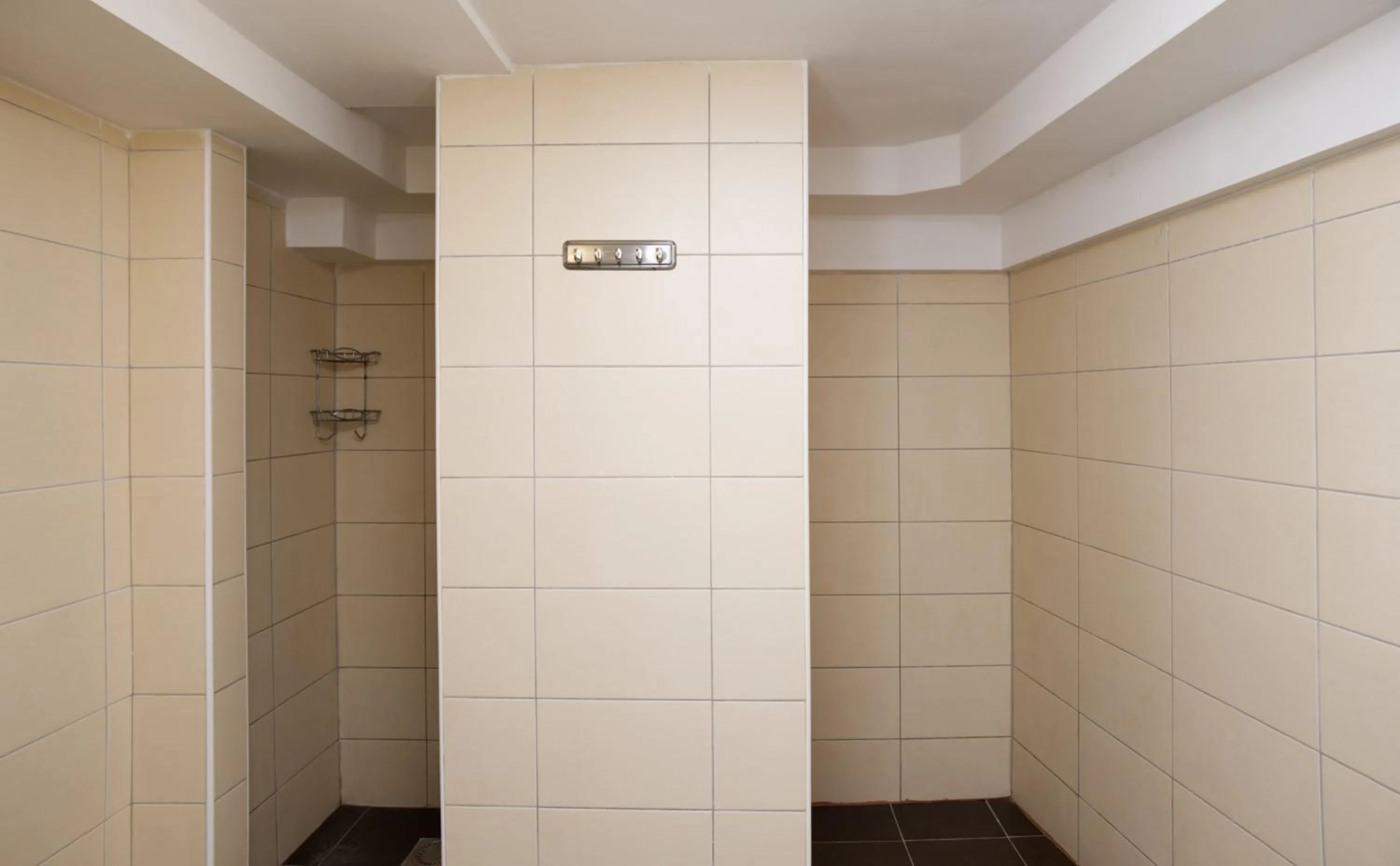 Shower in Hostel Old Town