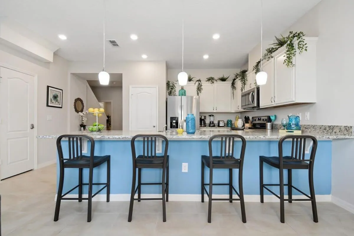 Four Bedrooms TownHome 5161