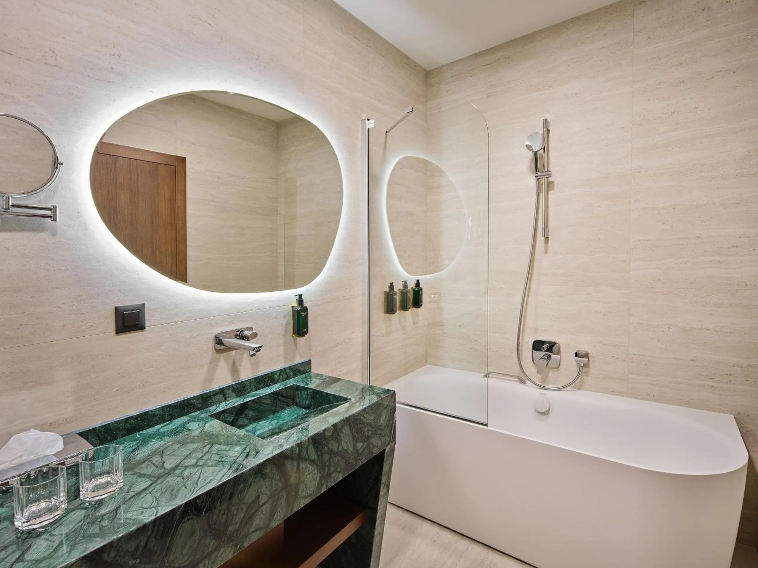 Toilet in Palazzo President