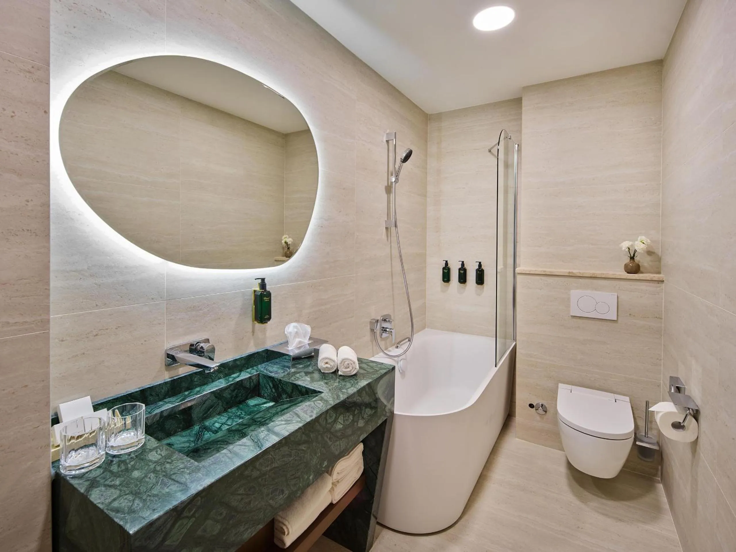 Toilet in Palazzo President