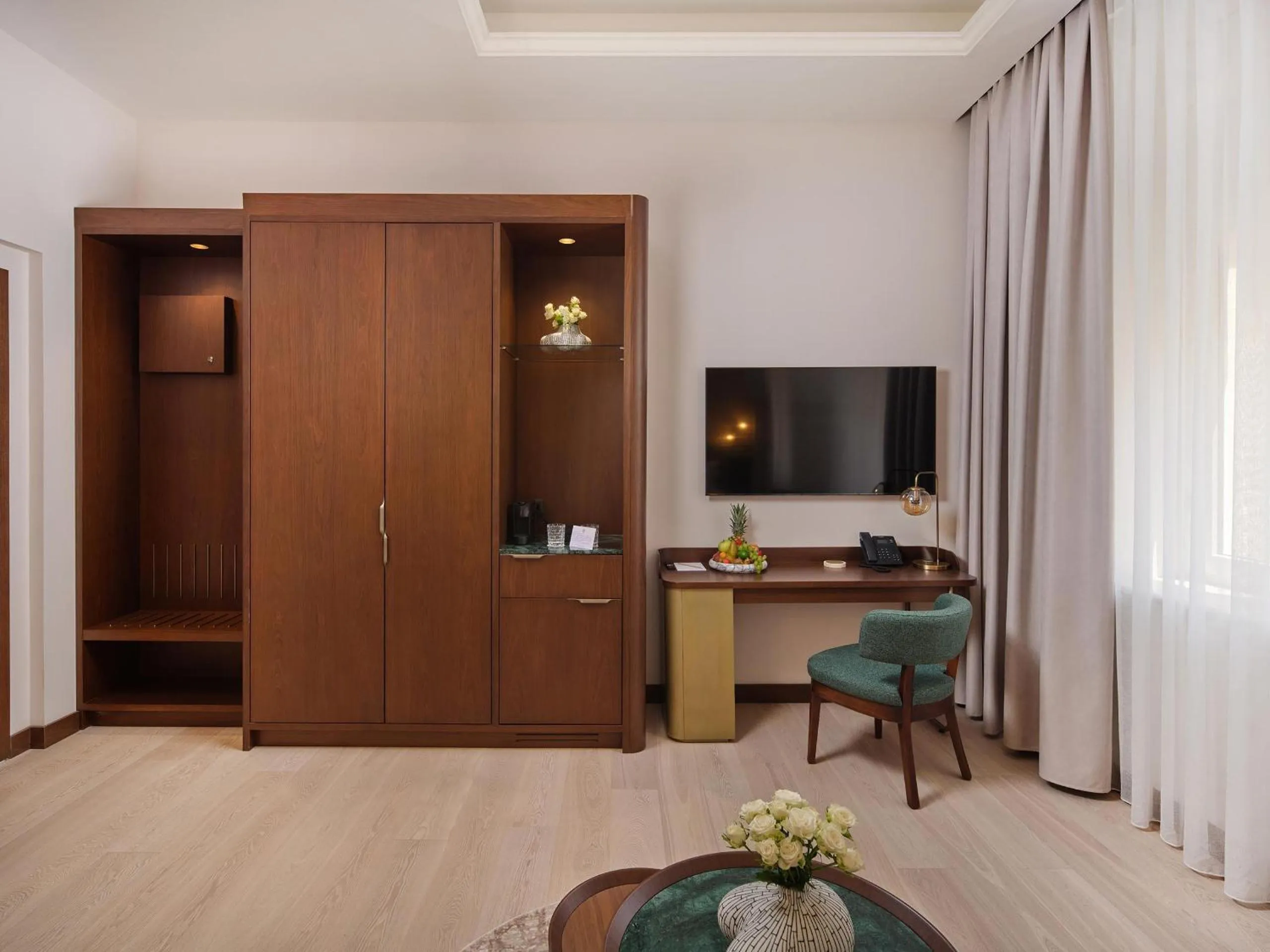 Photo of the whole room in Palazzo President