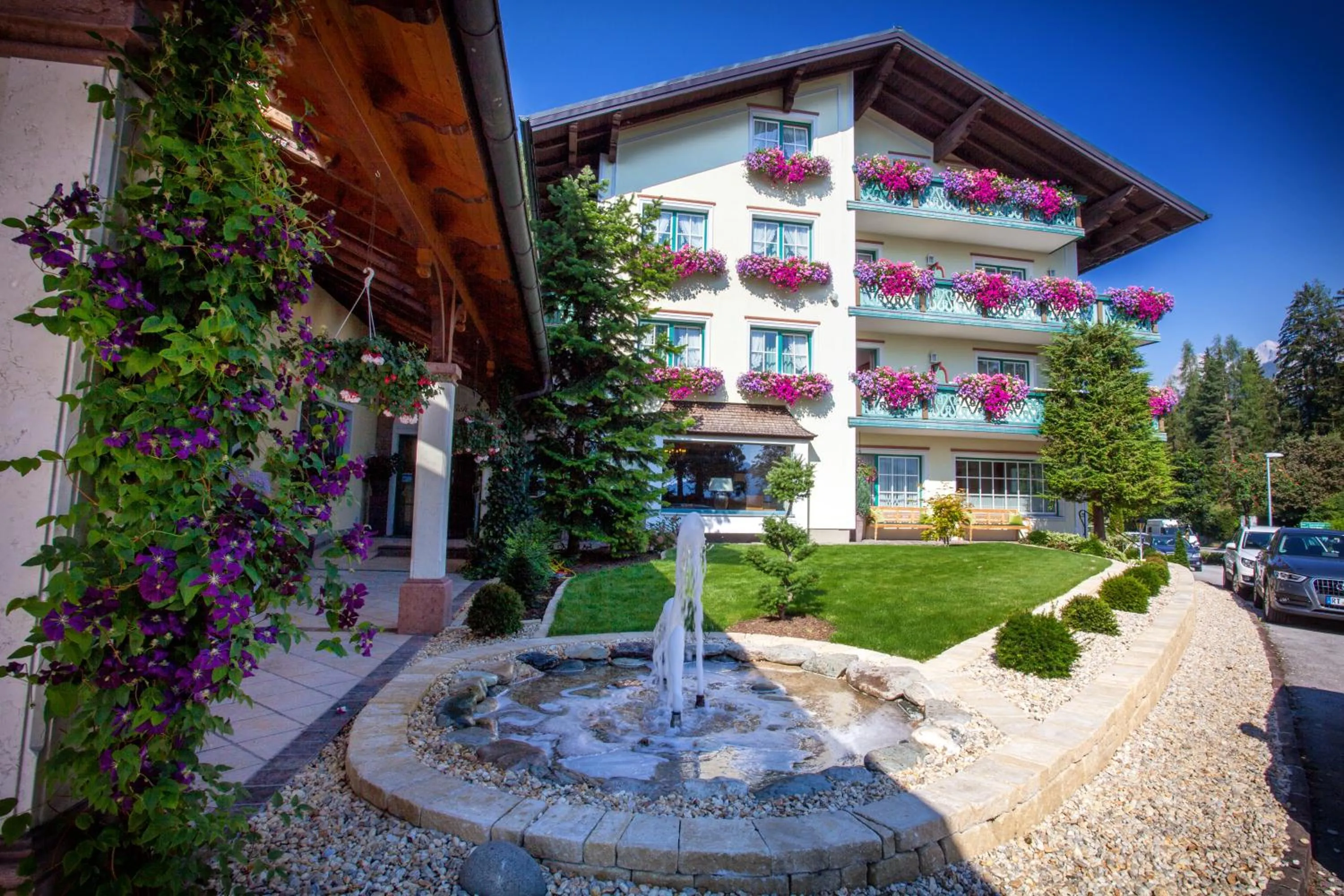 Facade/entrance in Hotel Annelies