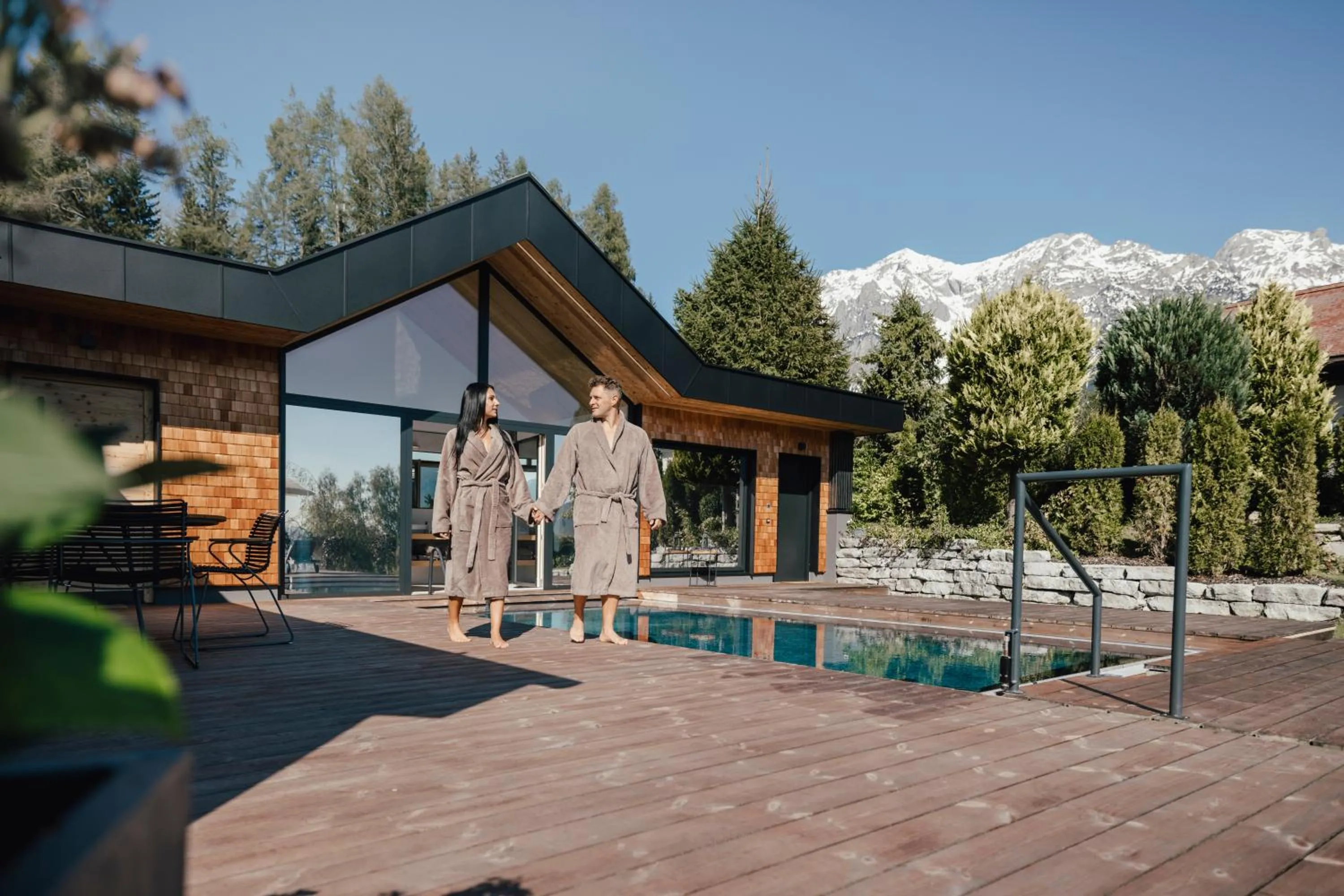 Swimming pool in Hotel Annelies