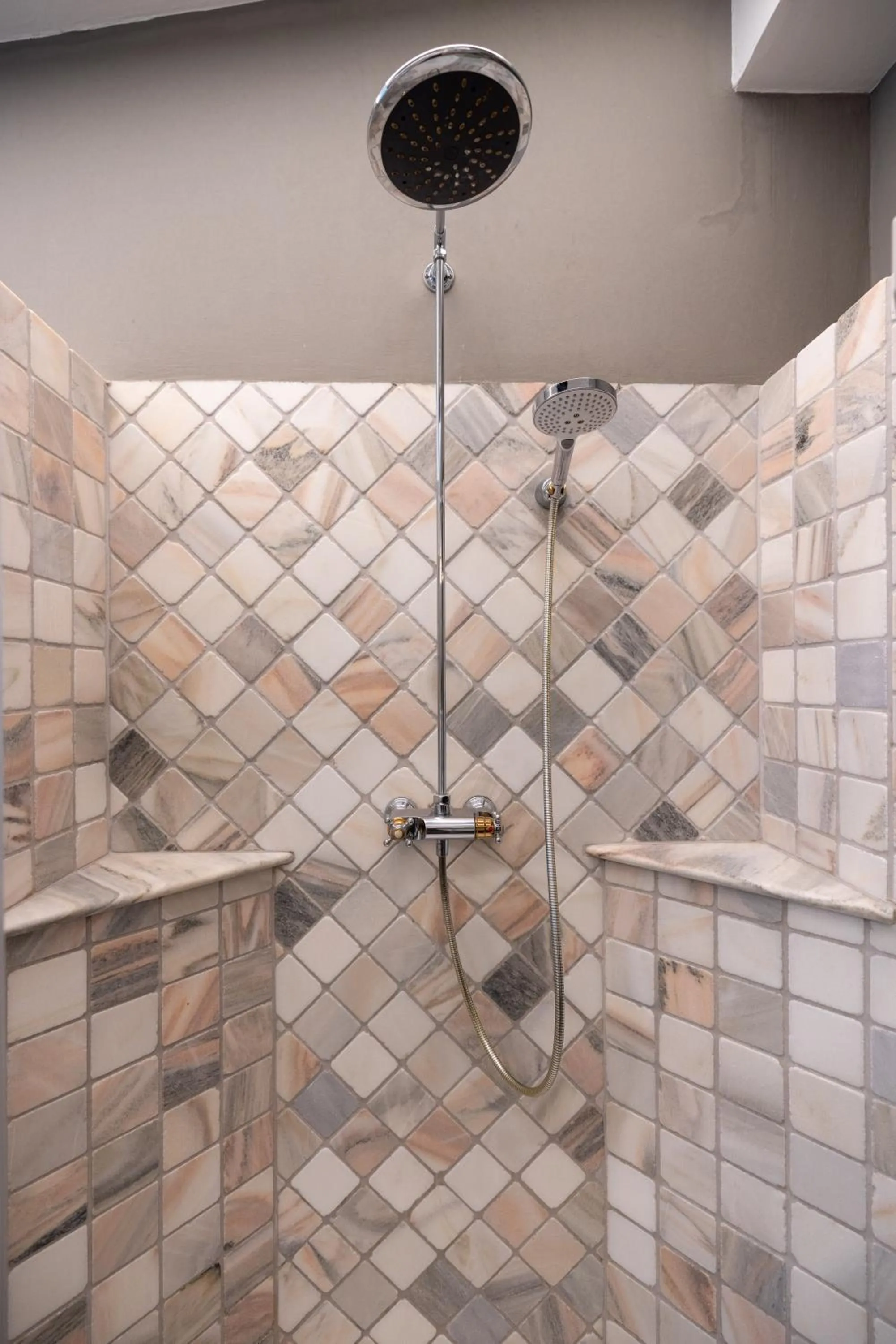 Shower in Hotel Annelies