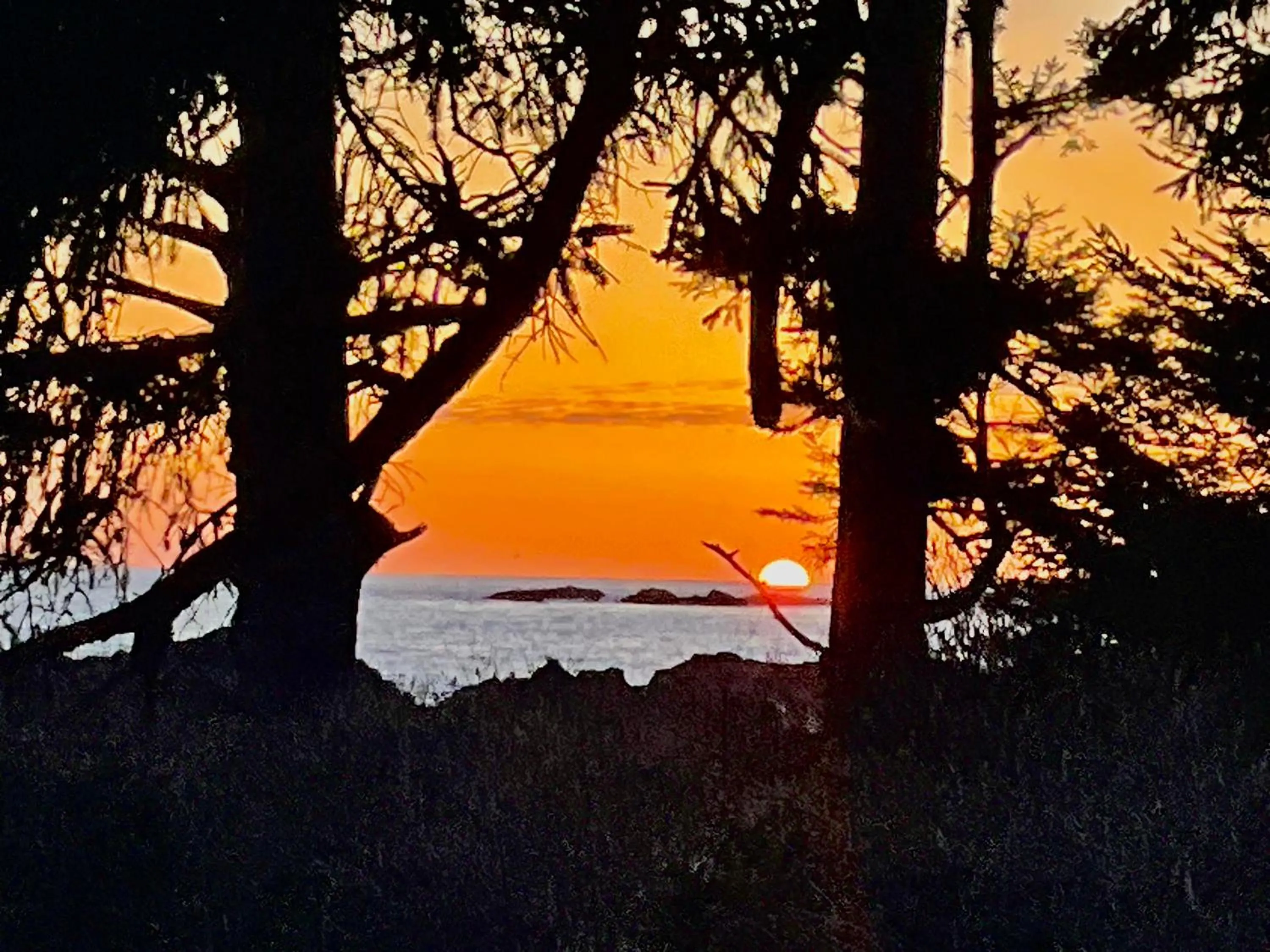 Sunset in Black Rock Beach House