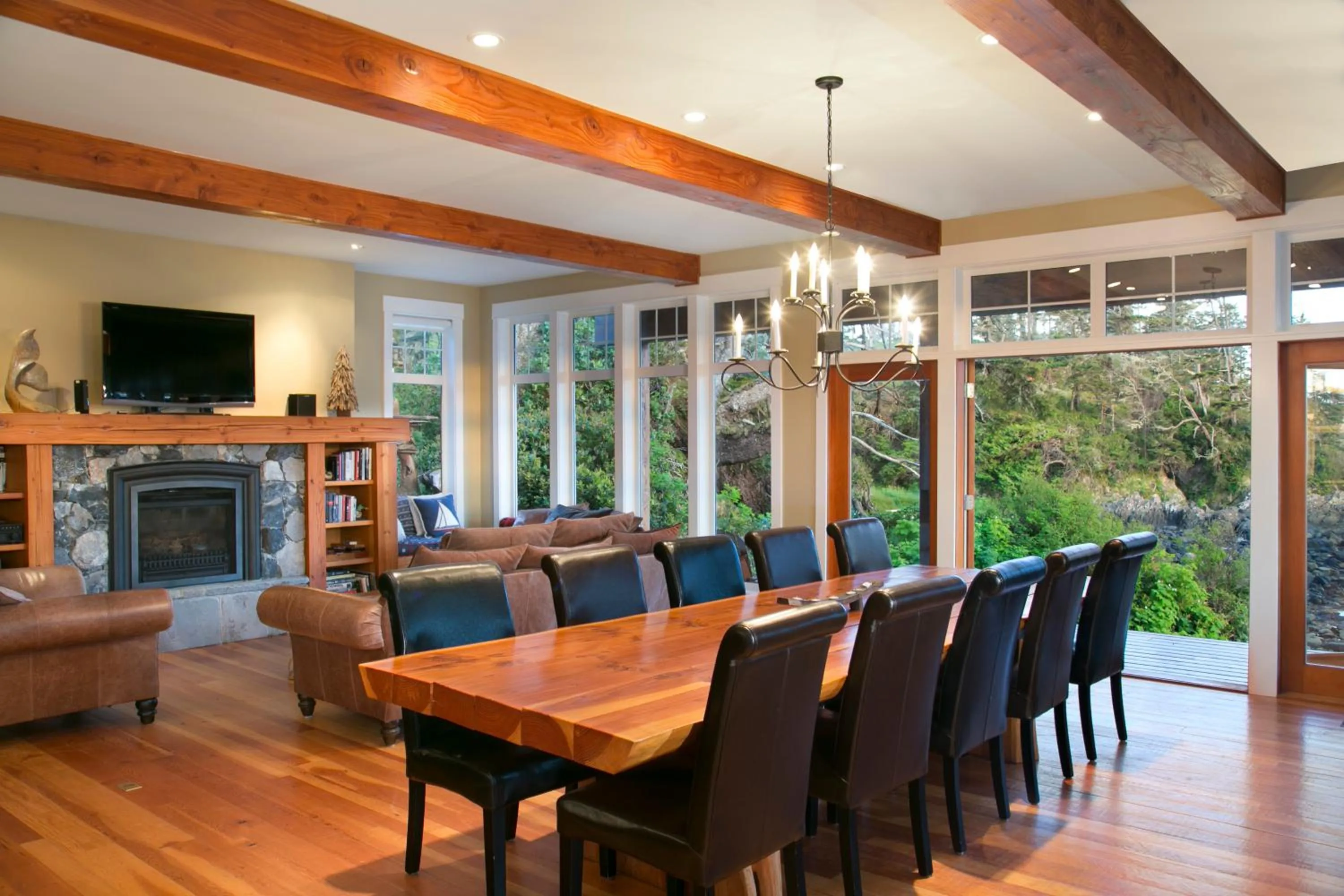 Dining area in Black Rock Beach House
