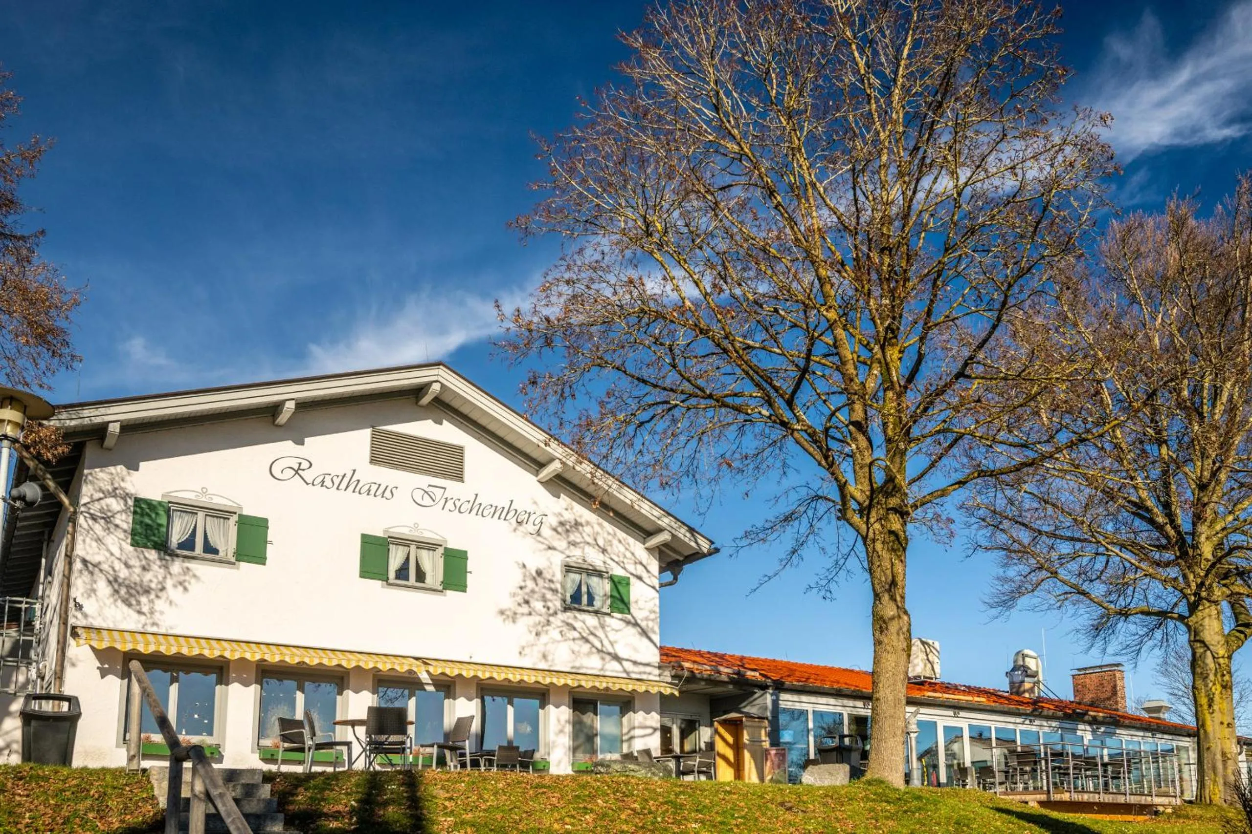 Facade/entrance in Coffee Fellows Hotel Irschenberg Süd