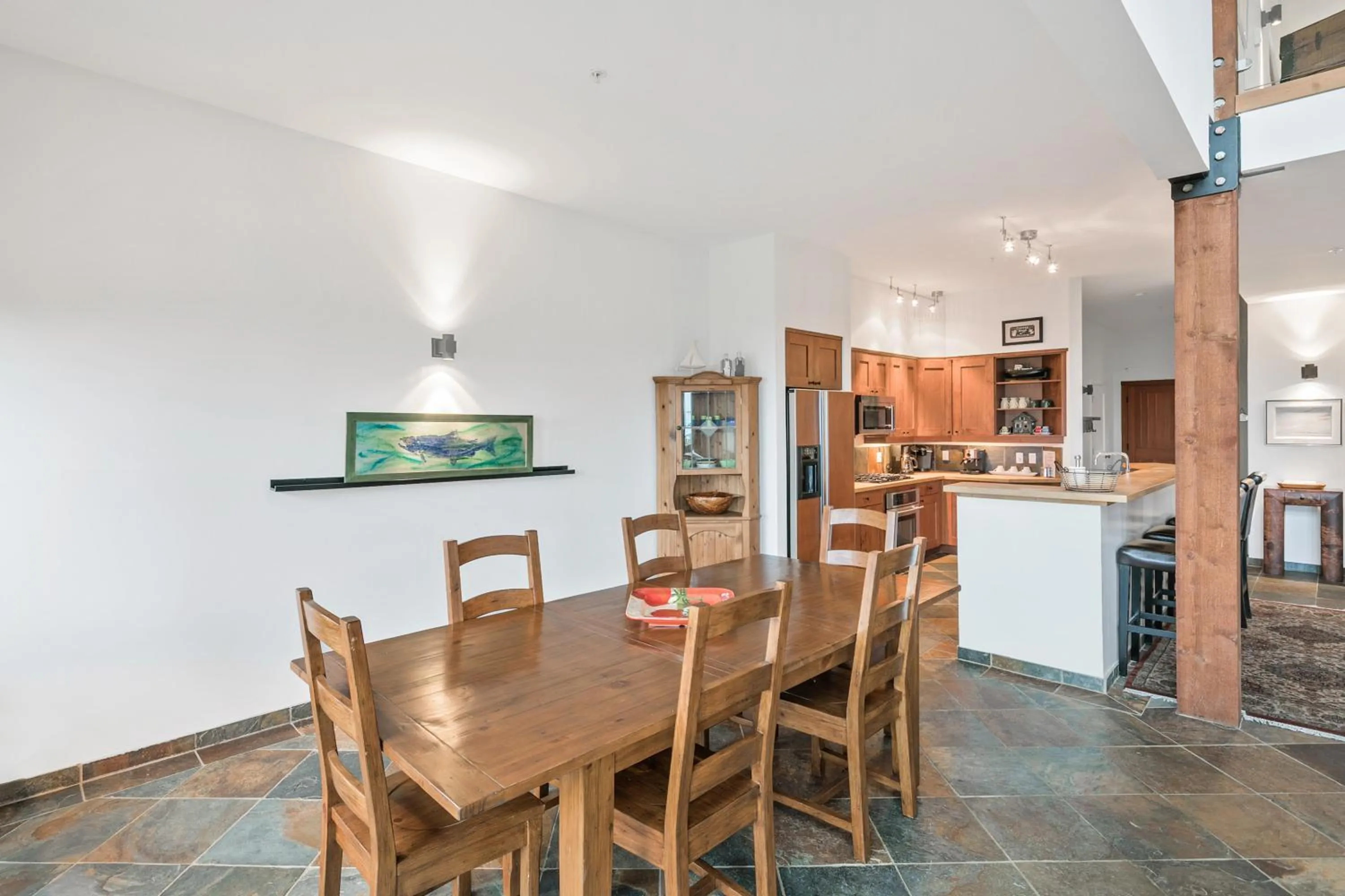 Dining area in Black Rock Ridge