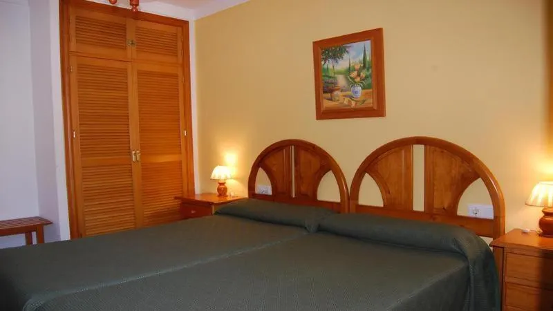 Balcony/Terrace, Bed in Hotel Antonio Conil