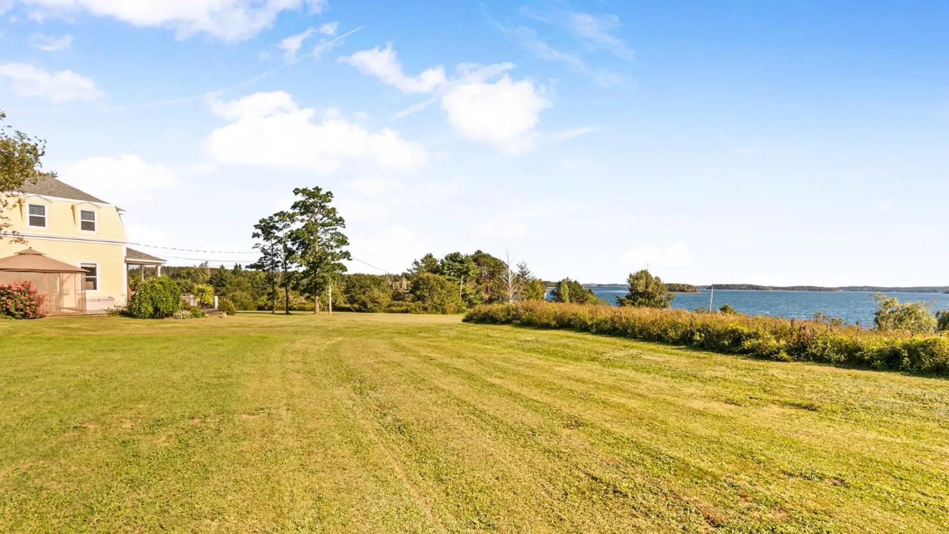 Natural landscape in Bayview Pines Country Inn B&B