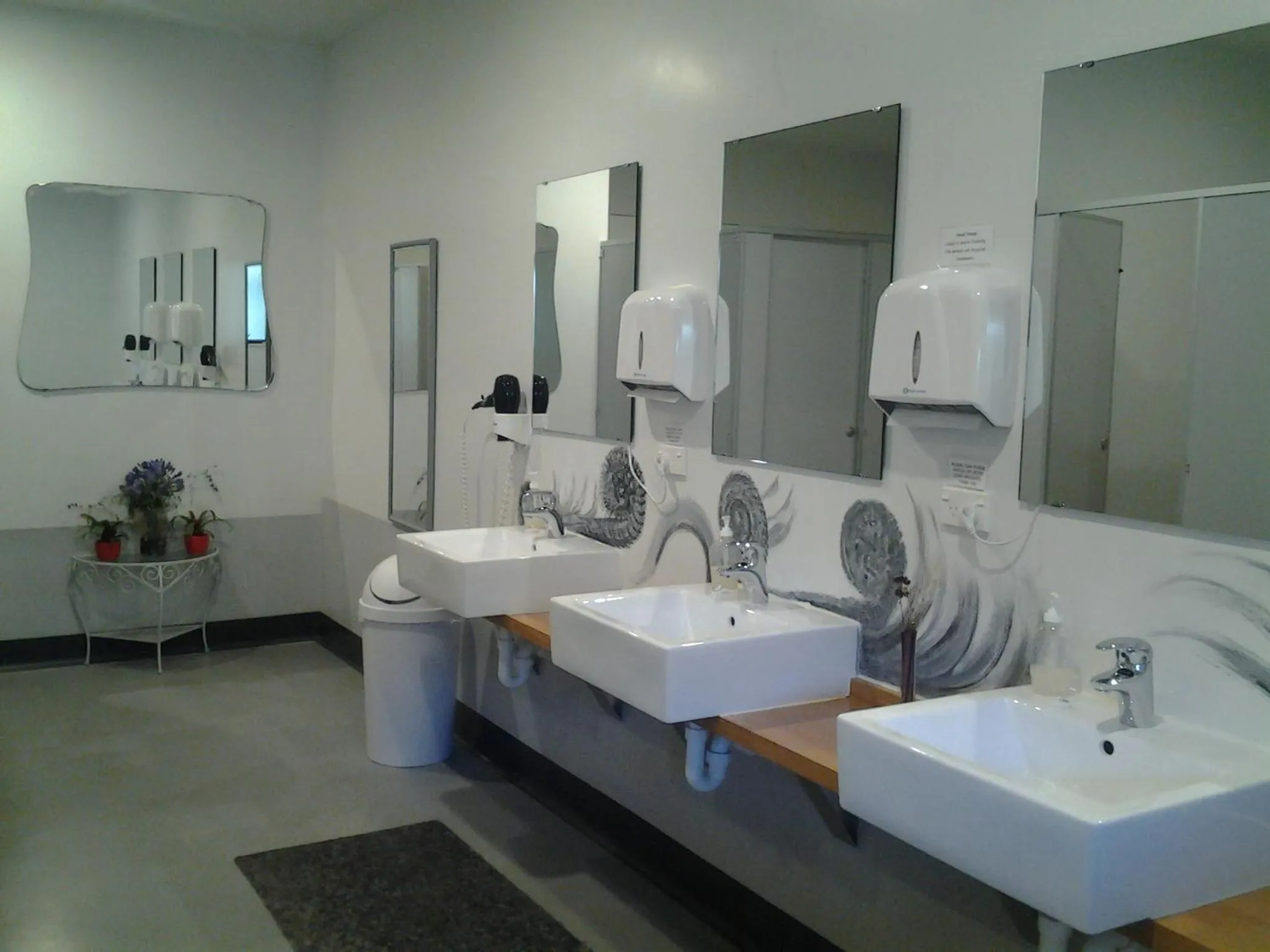 Toilet in Jackson's Retreat Alpine Holiday Park