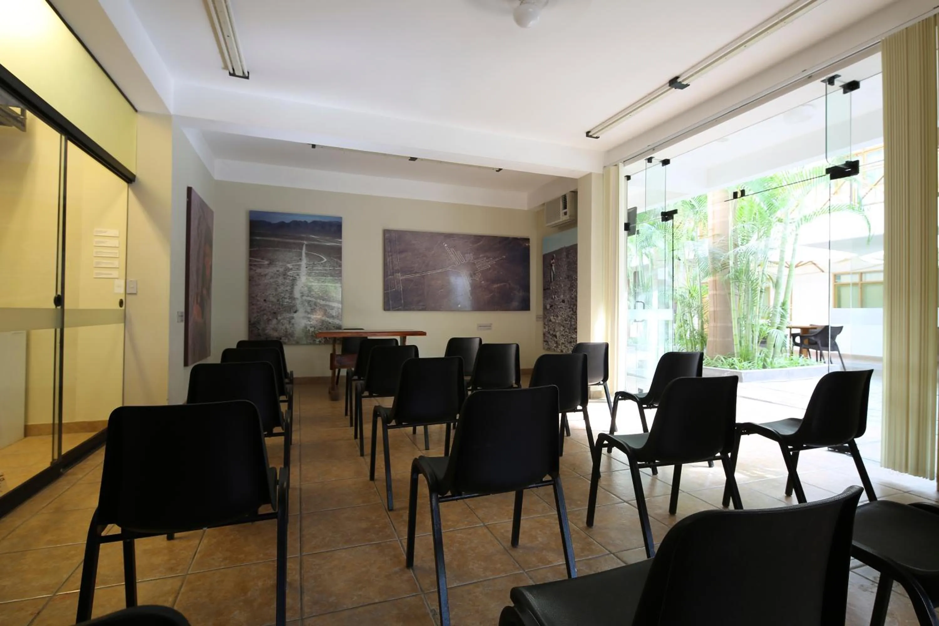 Meeting/conference room in Casa Andina Standard Nasca