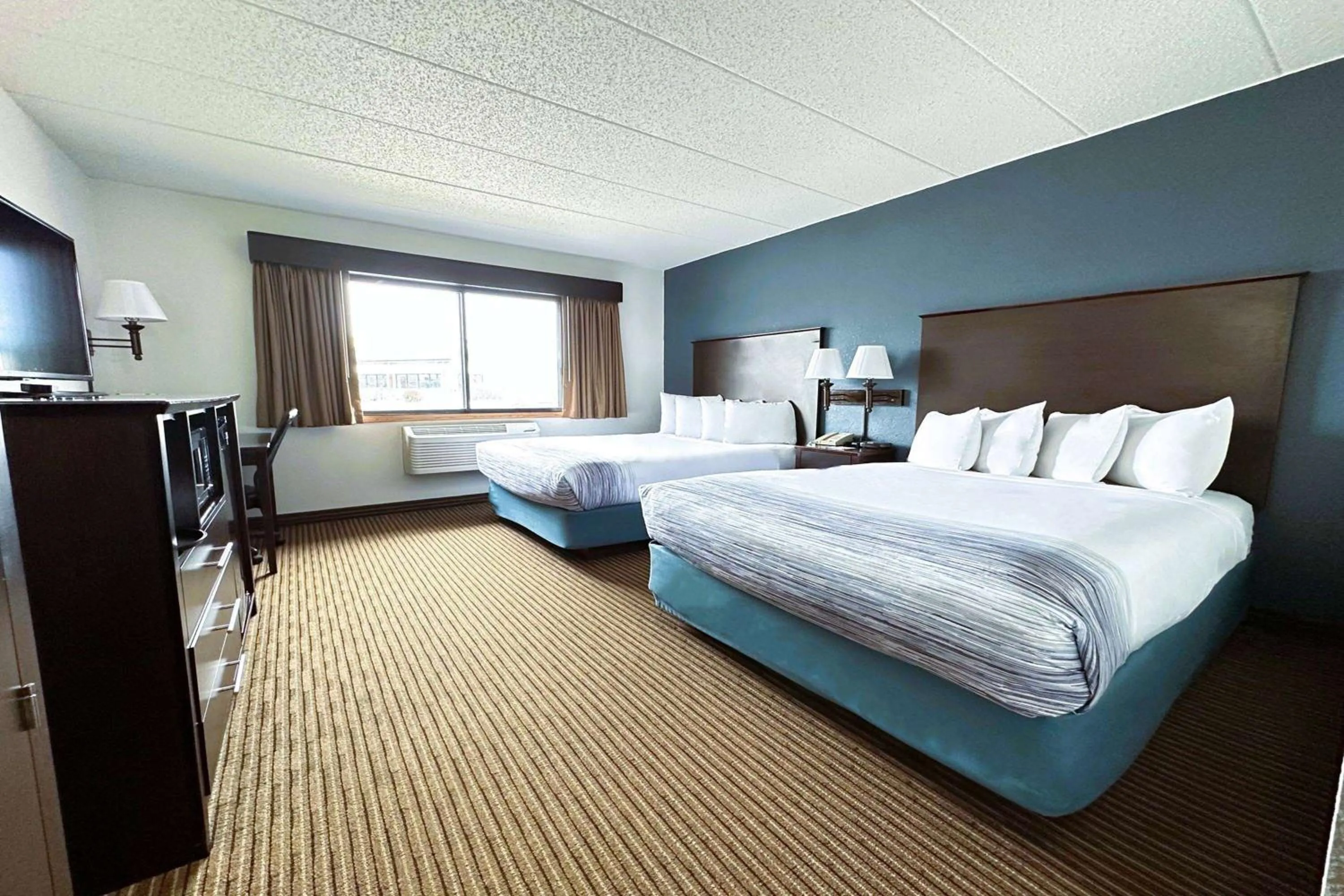 Photo of the whole room, Bed in AmericInn by Wyndham Menominee