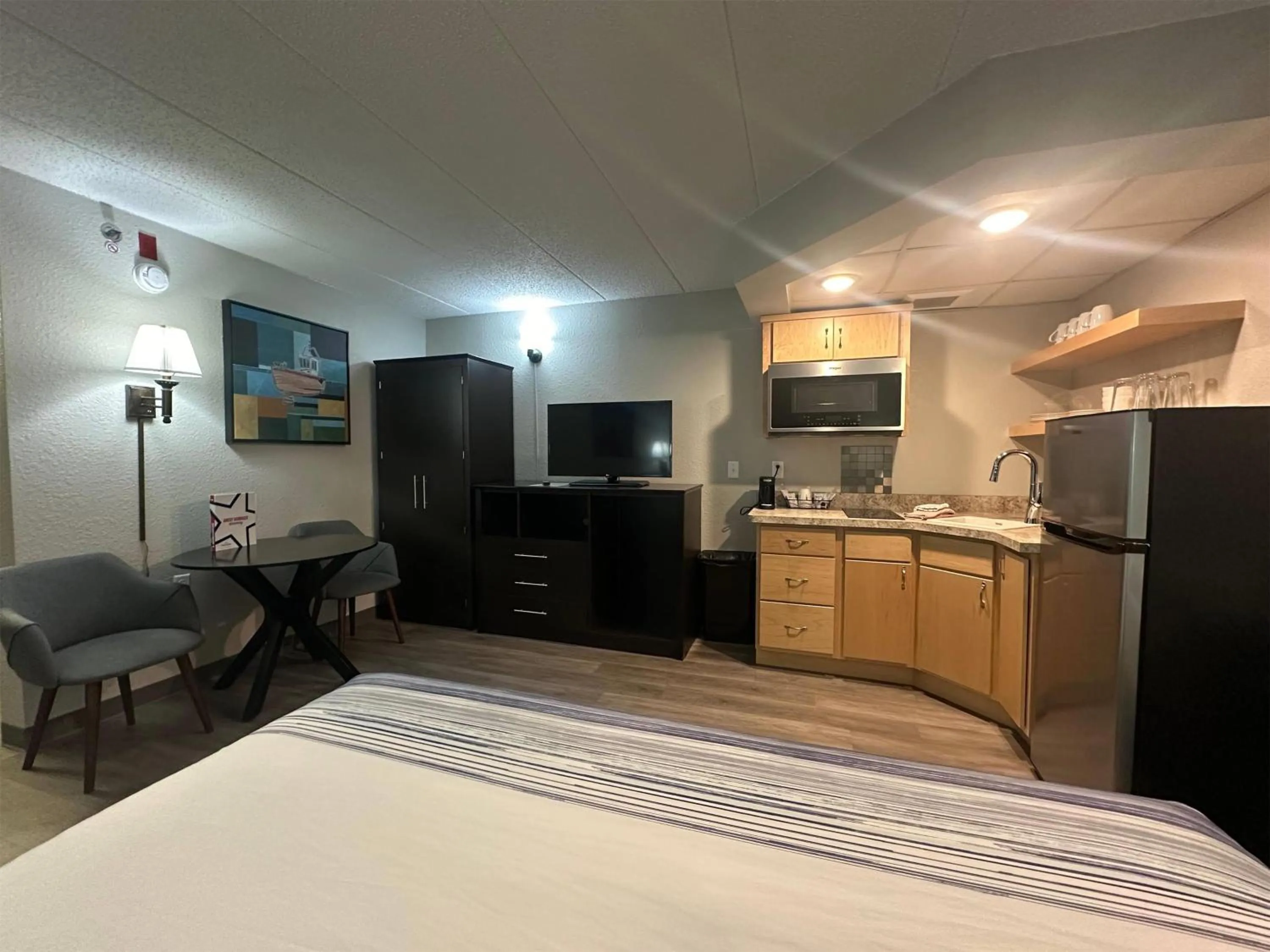 Photo of the whole room, Bed in AmericInn by Wyndham Menominee