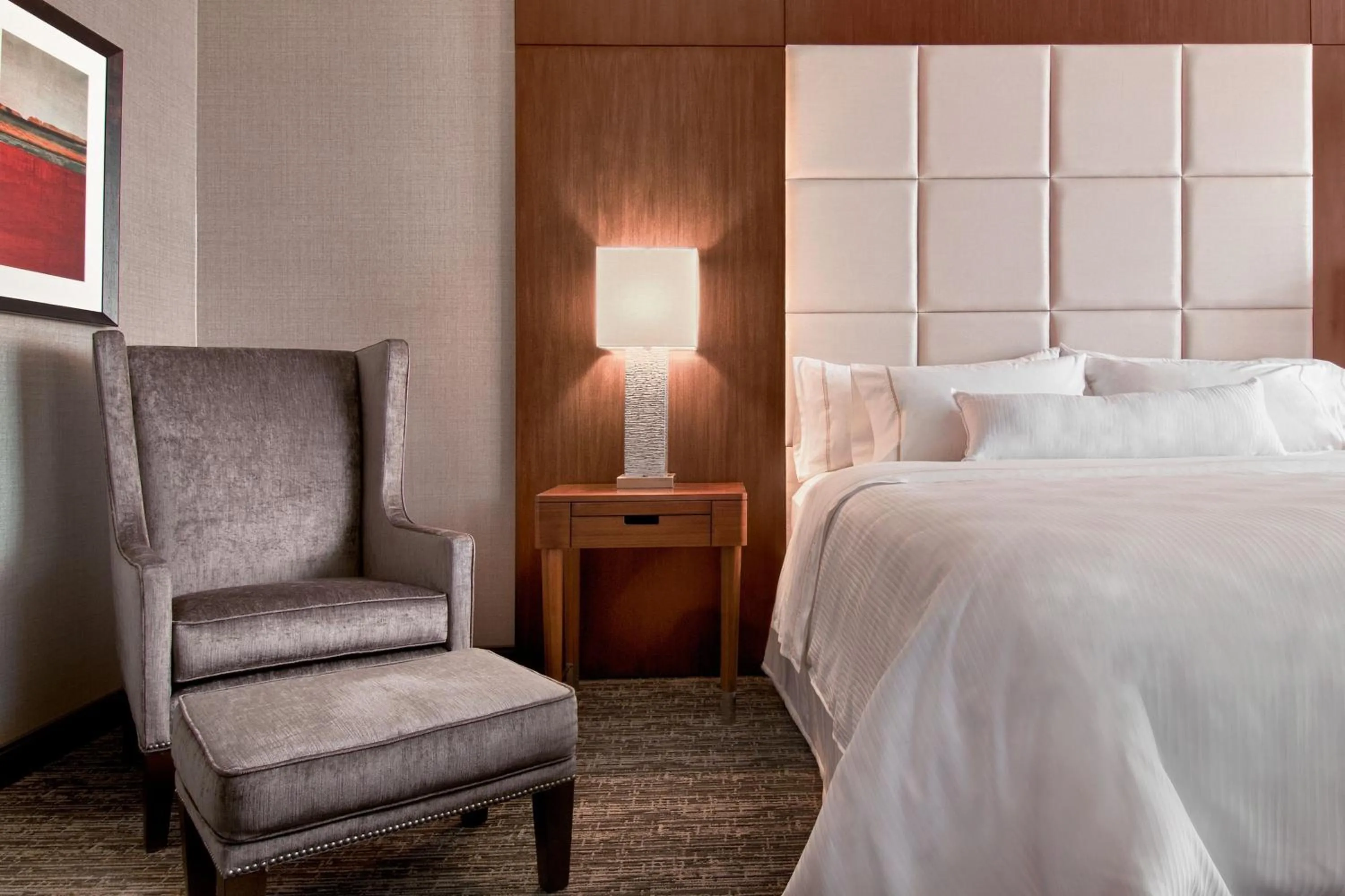 Photo of the whole room, Bed in The Westin Phoenix Downtown