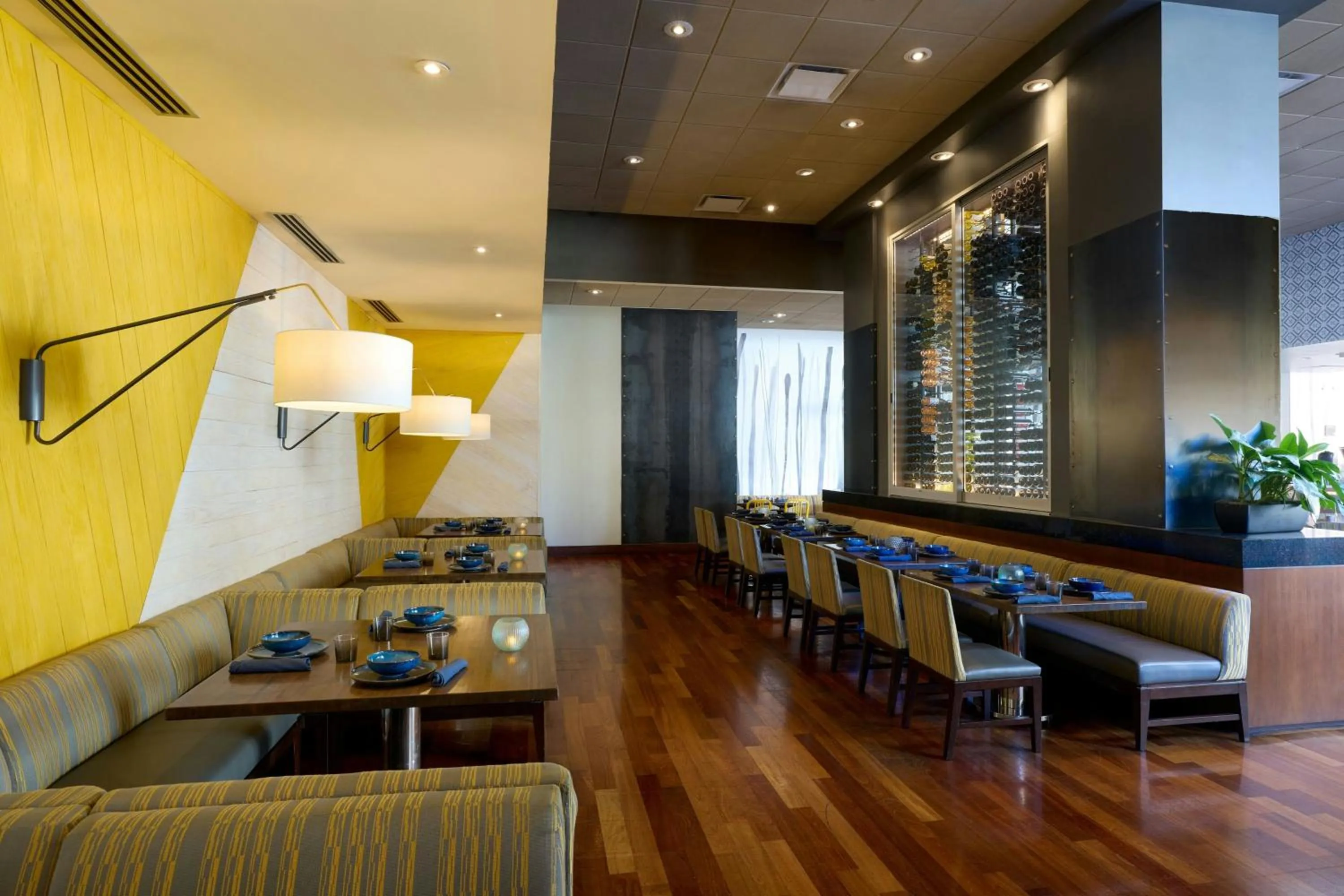 Restaurant/places to eat in The Westin Phoenix Downtown